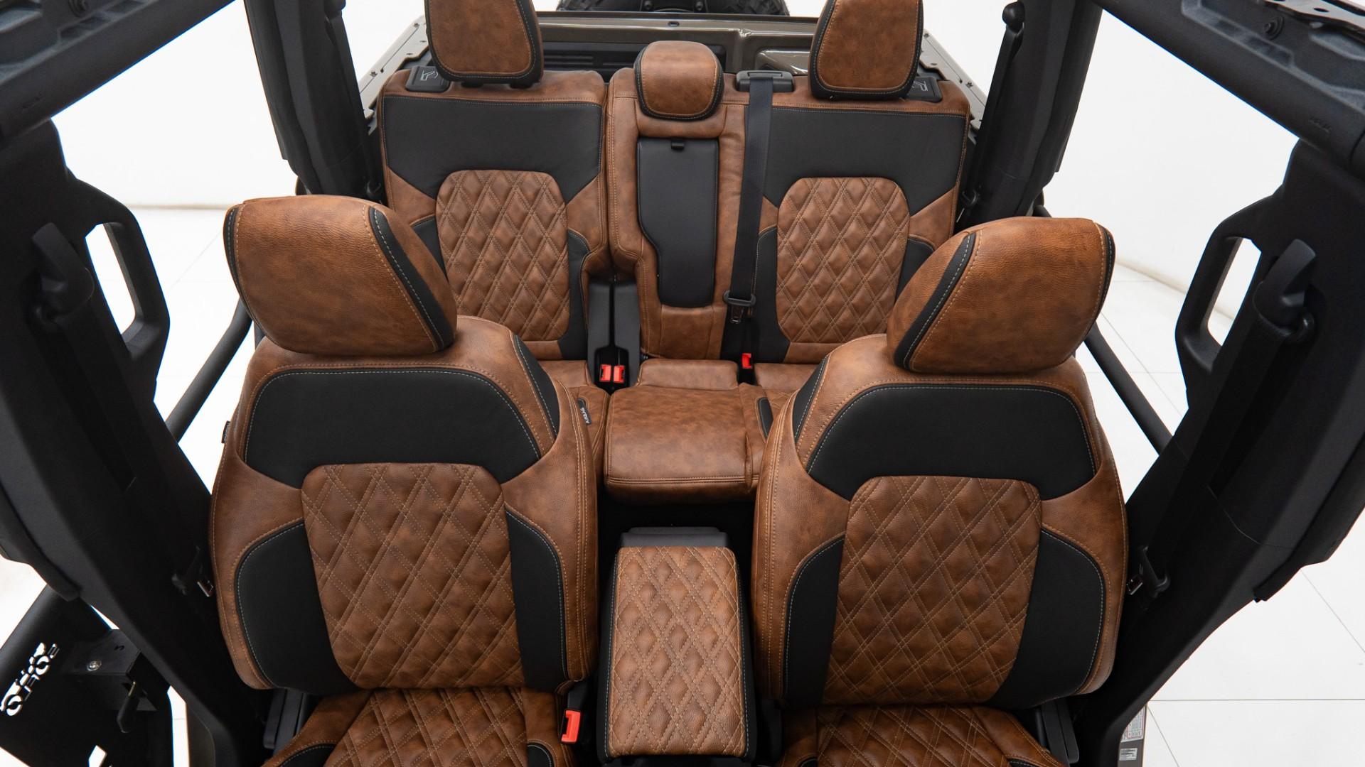 2025 FORD BRONCO in Marsh Gray, photo 3 of 60