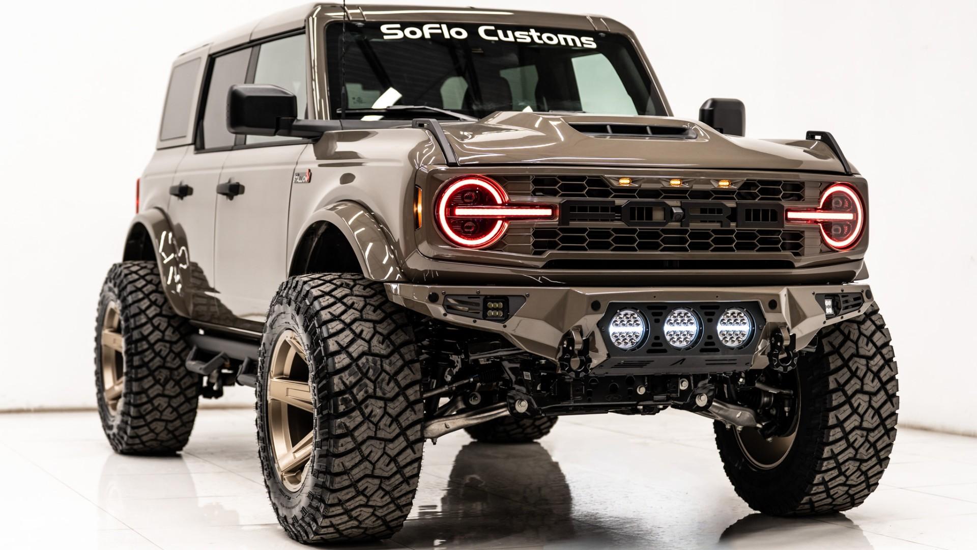 2025 FORD BRONCO in Marsh Gray, photo 4 of 60