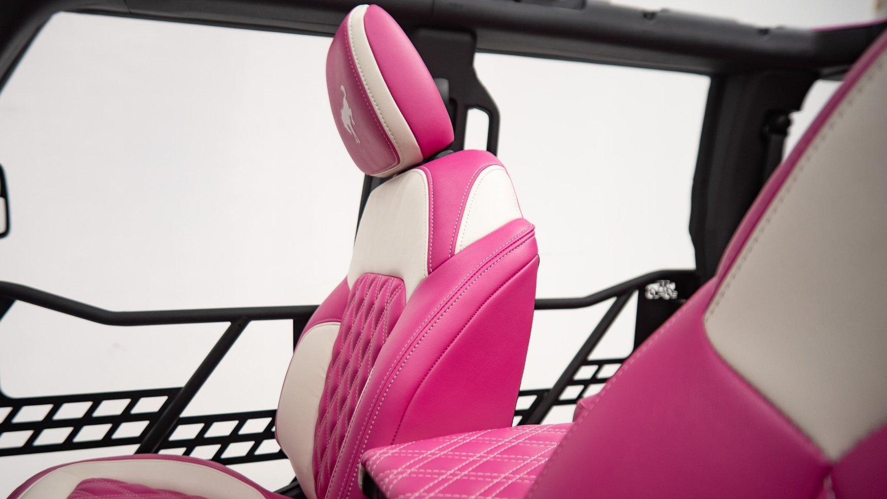 2025 FORD BRONCO in Pink, photo 29 of 37