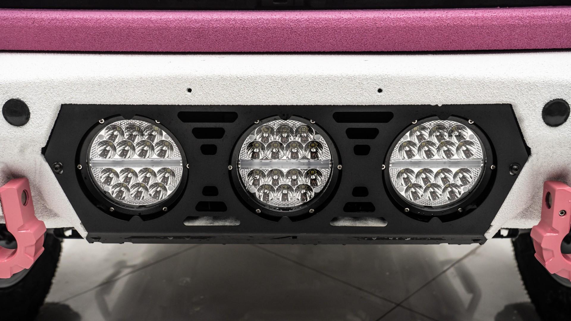 2025 FORD BRONCO in Pink, photo 14 of 37
