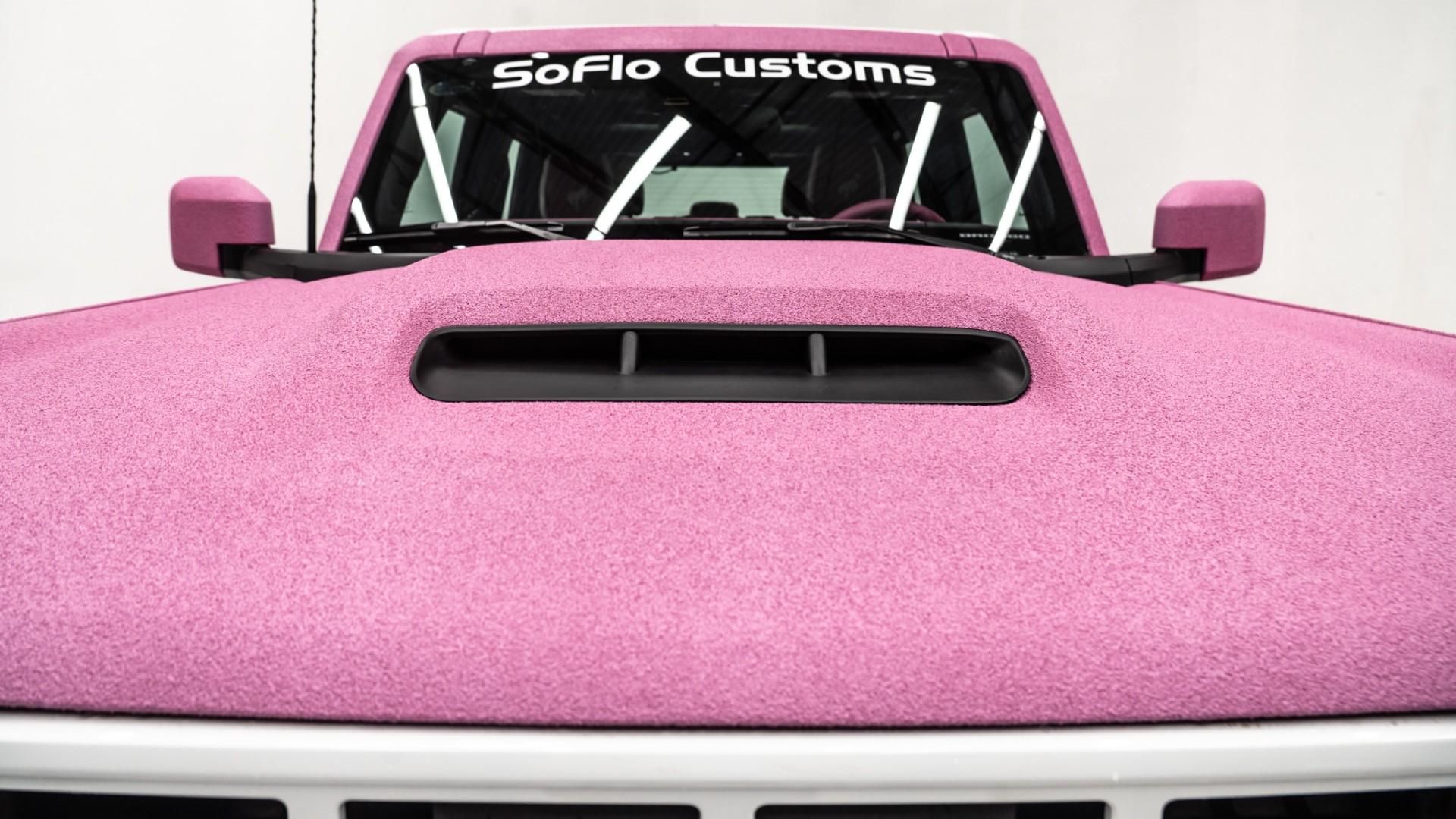 2025 FORD BRONCO in Pink, photo 12 of 37