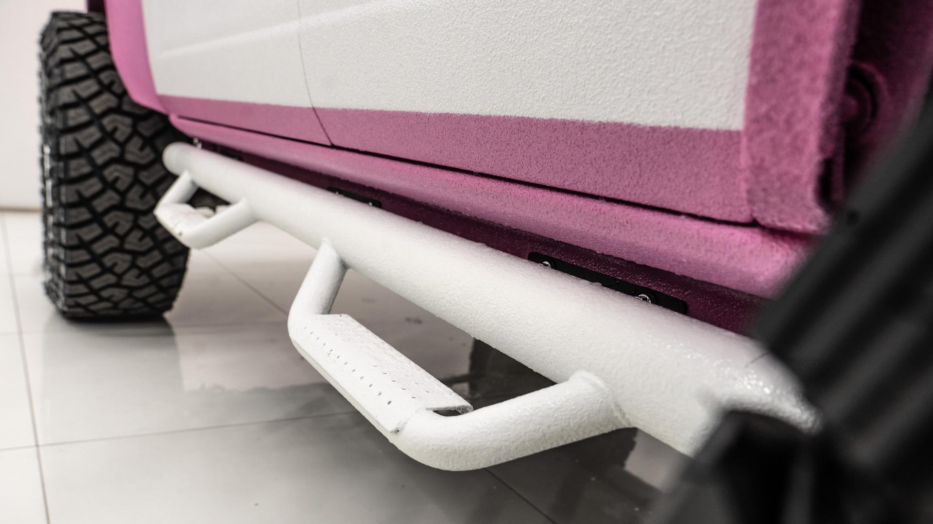 2025 FORD BRONCO in Pink, photo 19 of 37