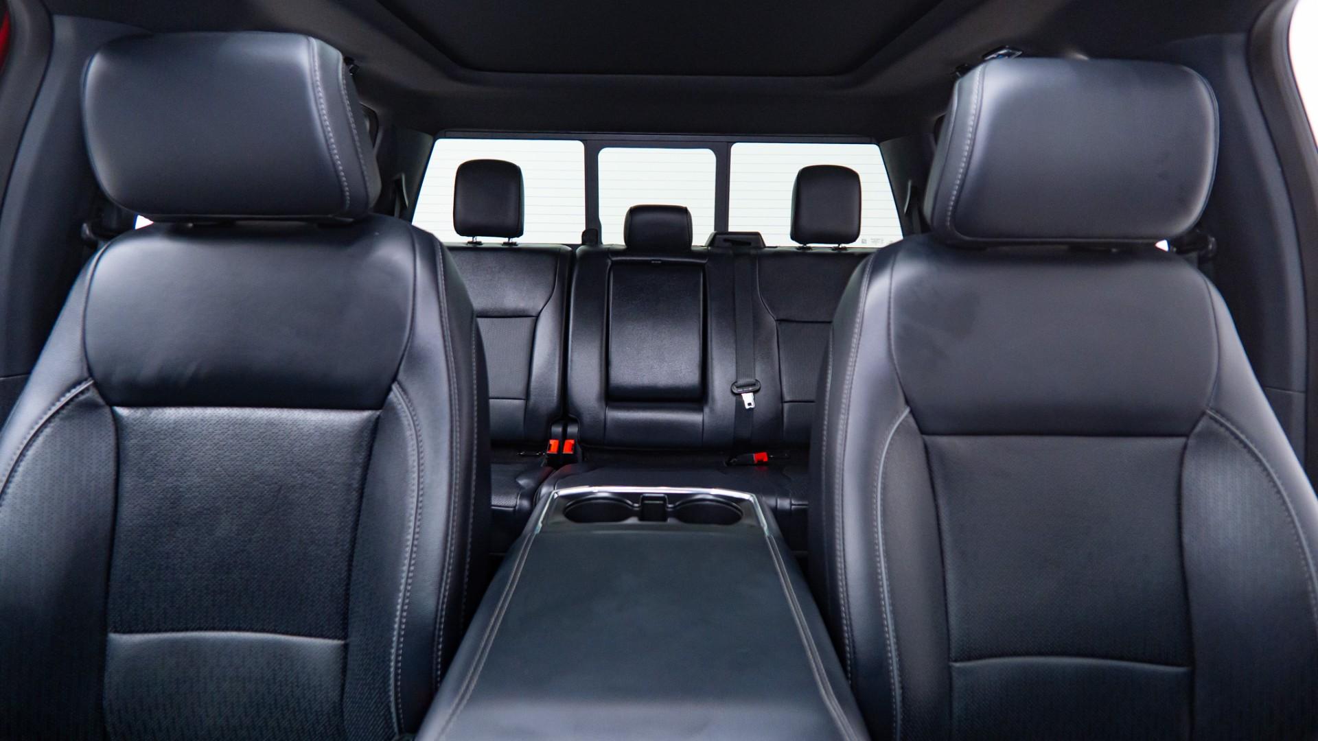 2024 FORD F-150 LARIAT in Red, photo 39 of 55