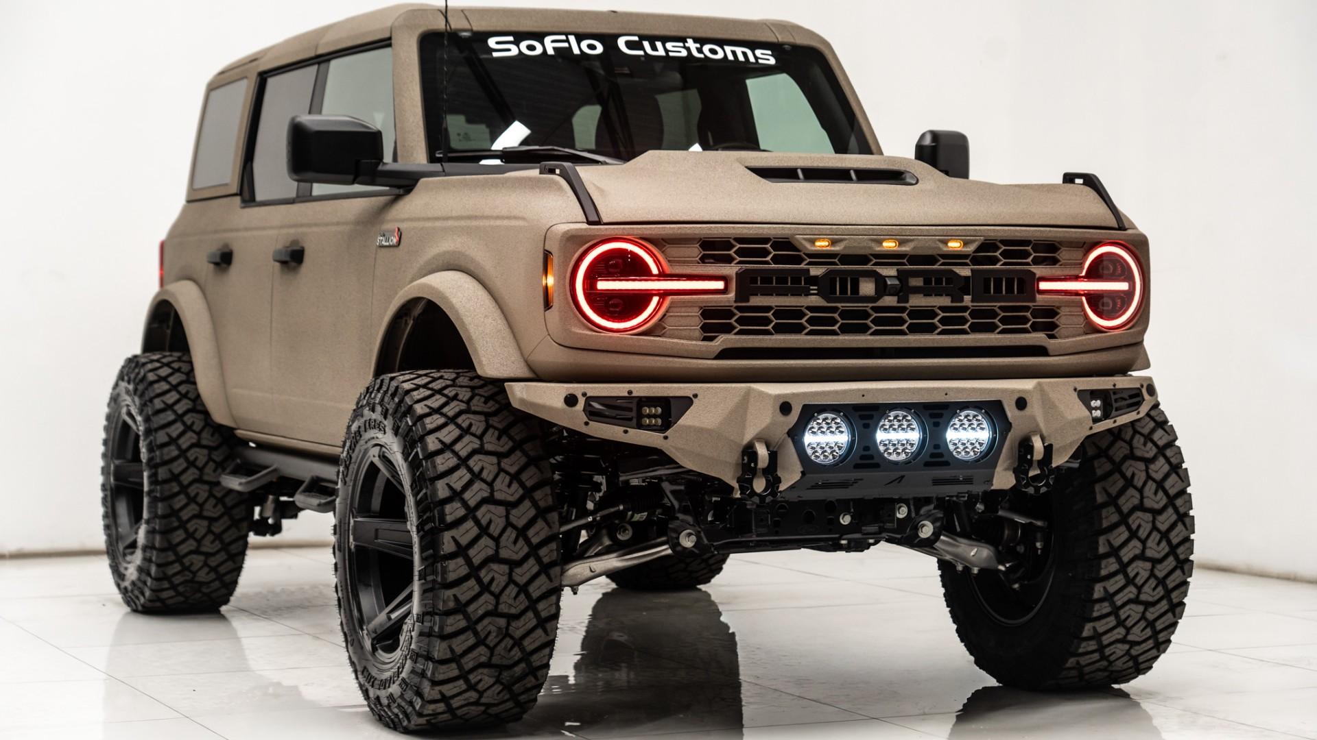 2025 FORD BRONCO in Tan, photo 4 of 56