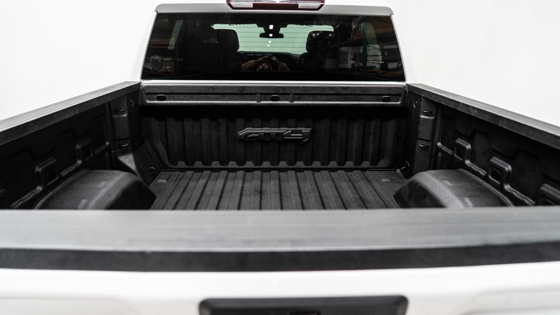 2023 GMC SIERRA 1500 in SUMMIT WHITE, photo 19 of 55