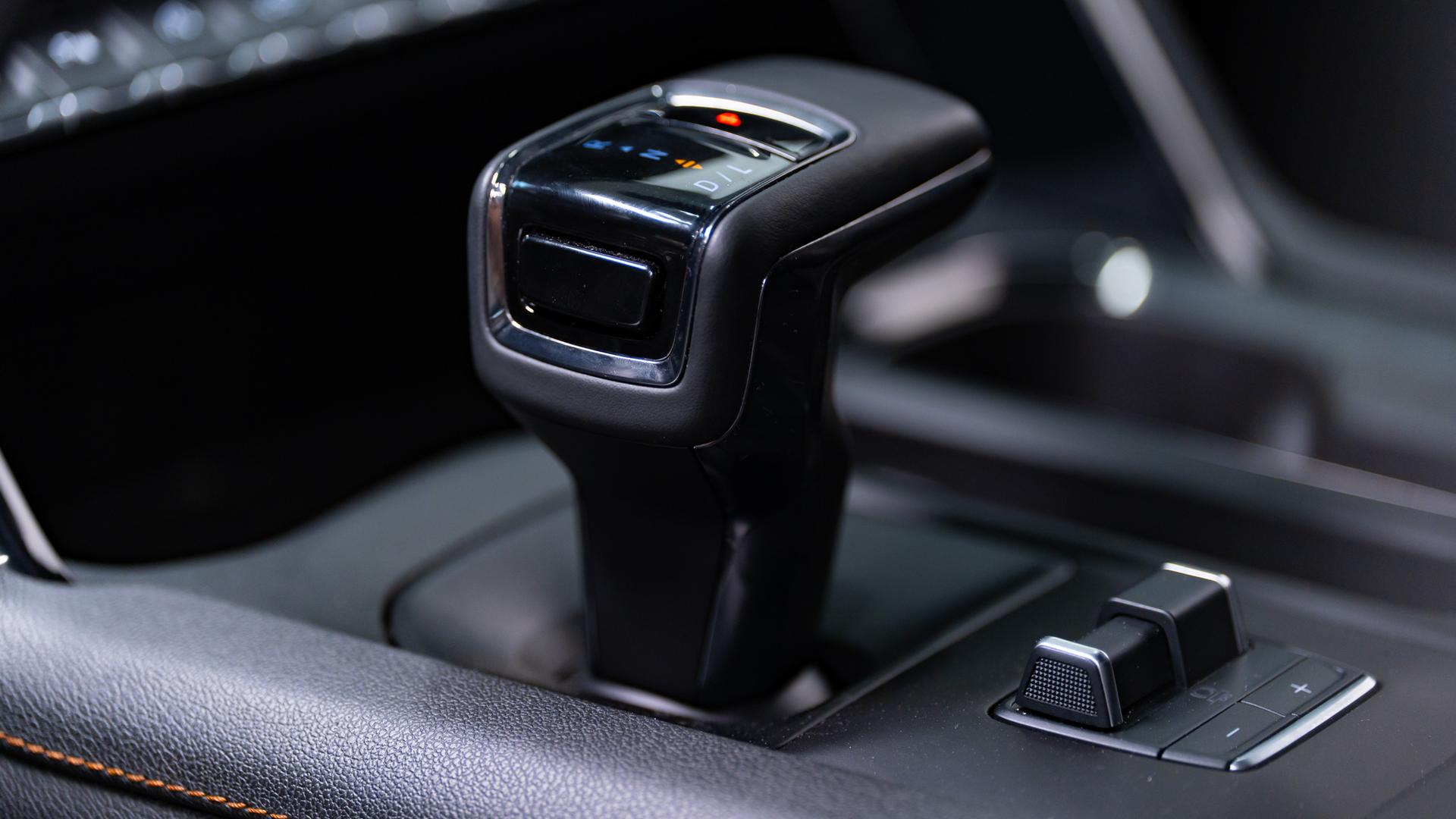 2023 GMC SIERRA 1500 in SUMMIT WHITE, photo 46 of 55