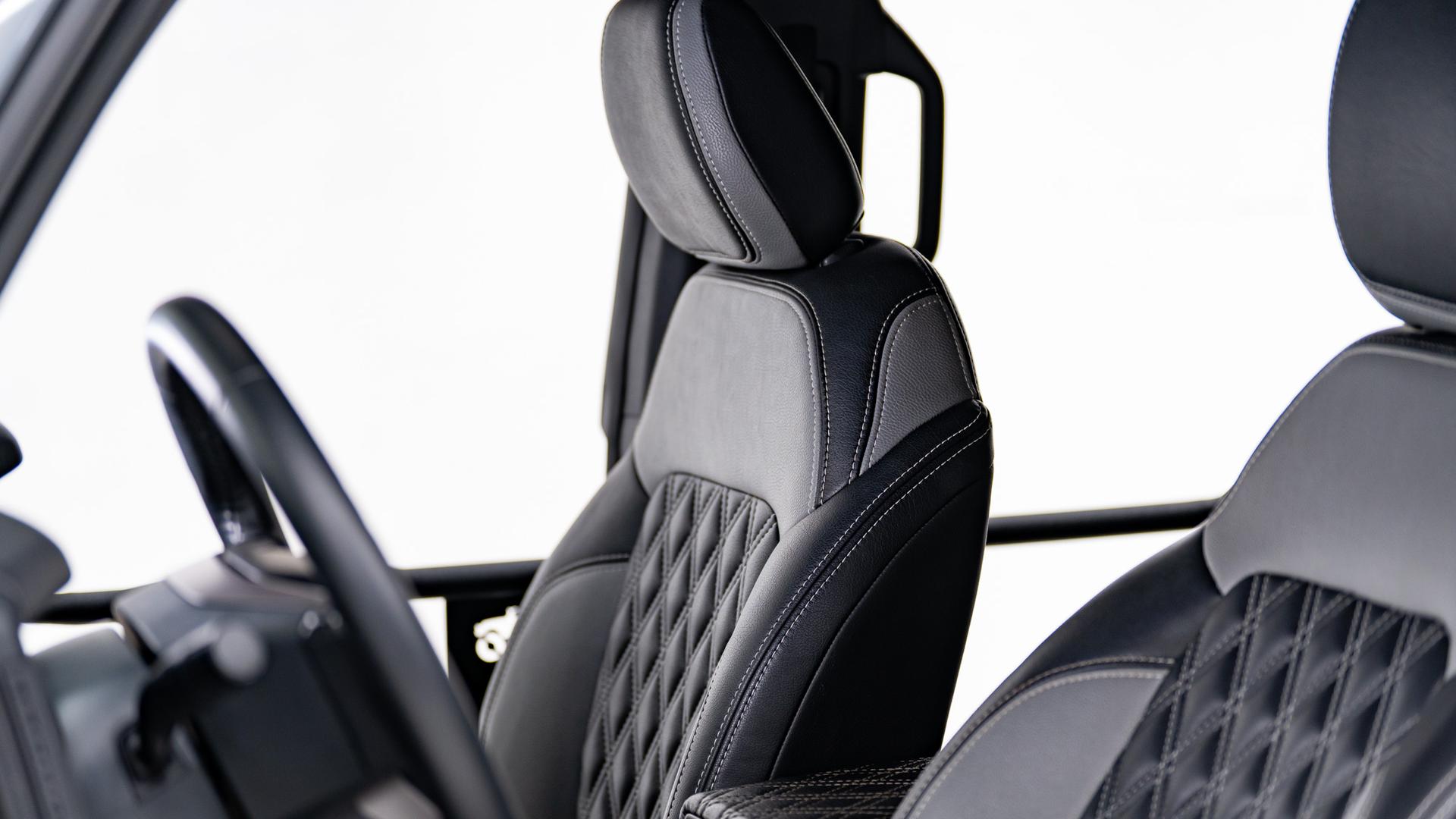 2023 FORD BRONCO in Carbonized Gray, photo 31 of 60