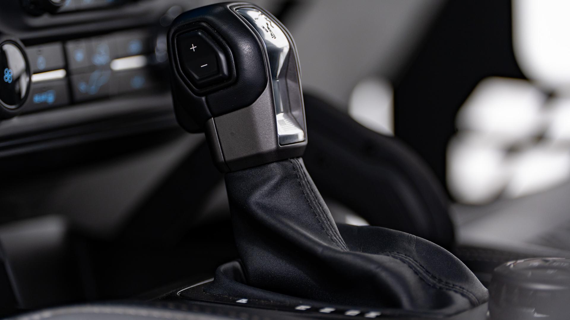 2023 FORD BRONCO in Carbonized Gray, photo 34 of 60