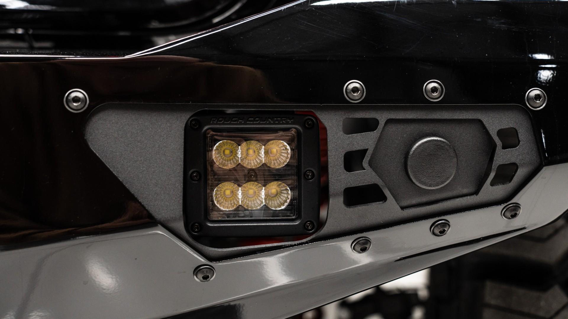 2025 JEEP GLADIATOR in Black, photo 19 of 57