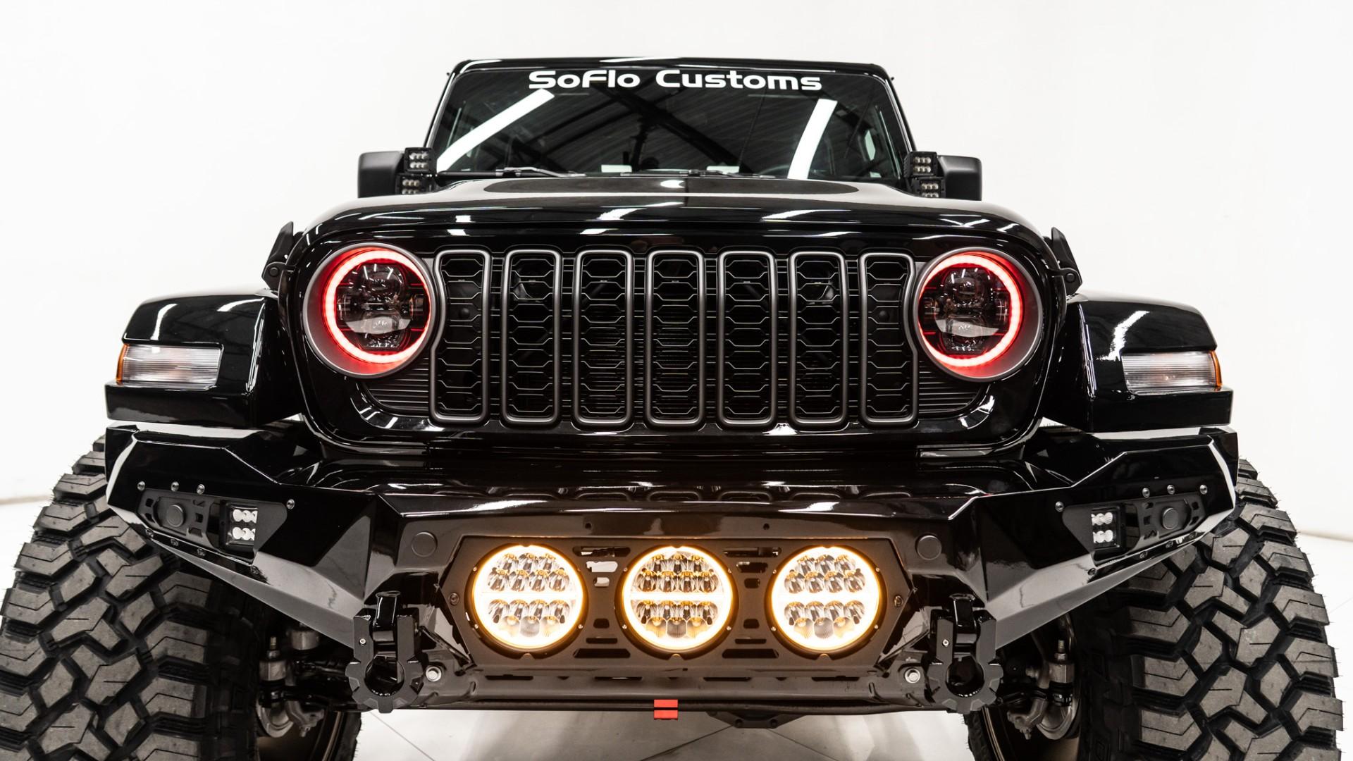 2025 JEEP GLADIATOR in Black, photo 17 of 57