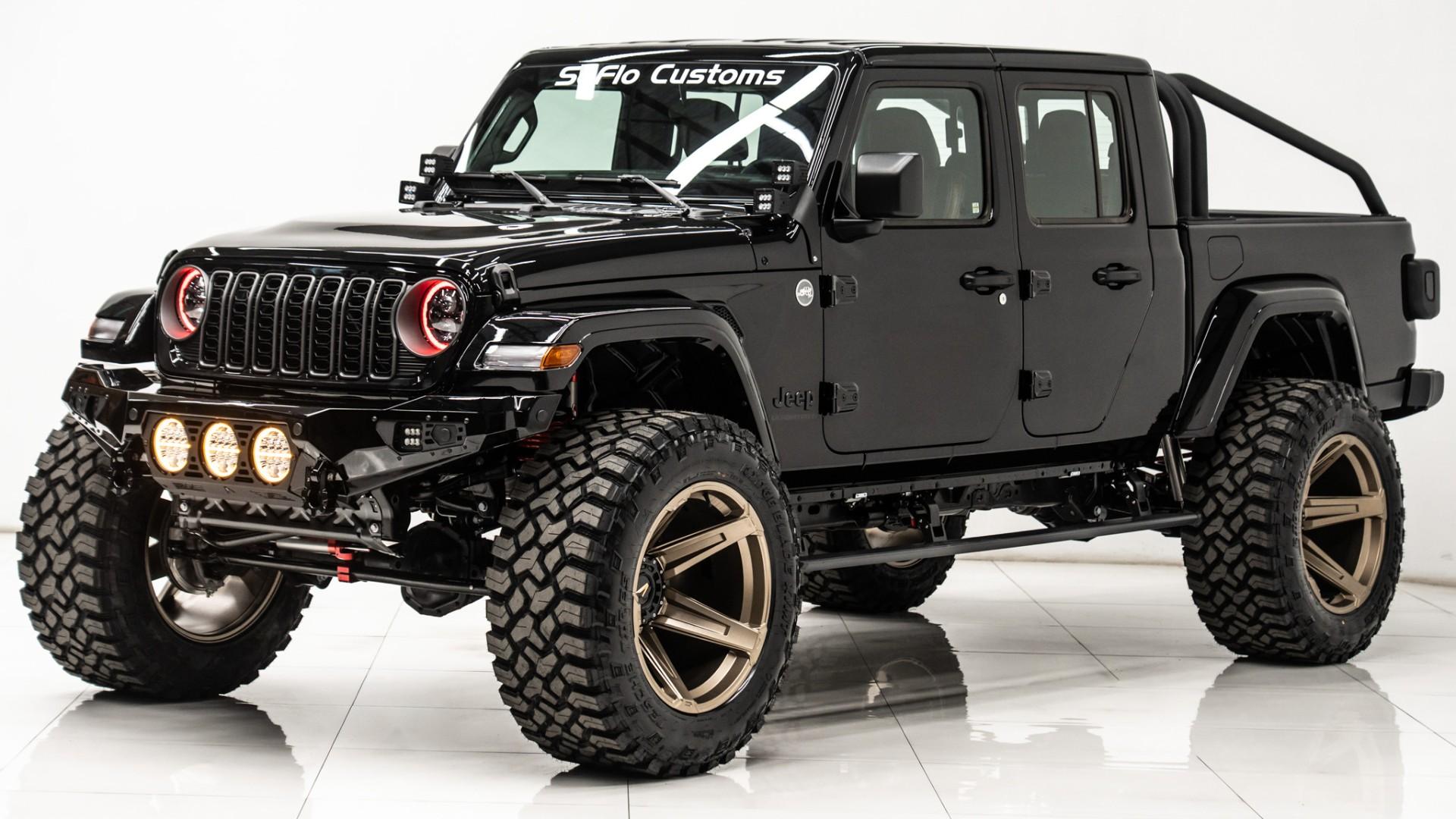2025 JEEP GLADIATOR in Black, photo 4 of 57