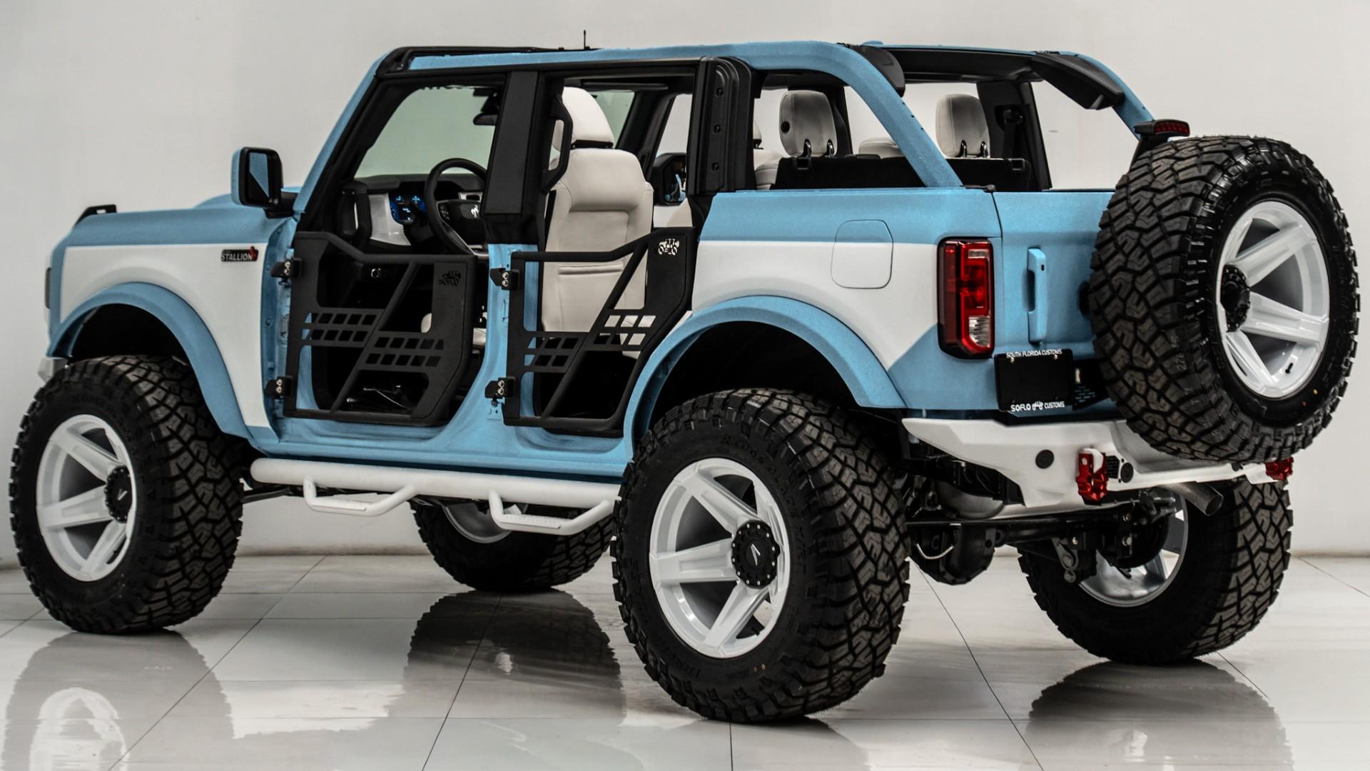 2025 FORD BRONCO in Blue, photo 15 of 56