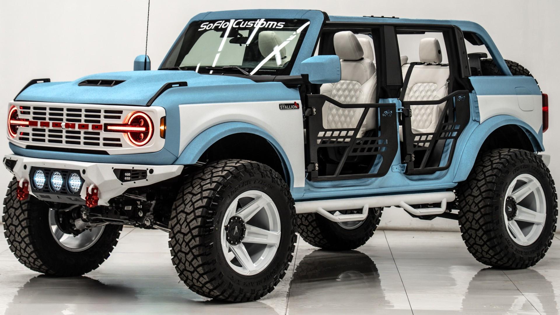2025 FORD BRONCO in Blue, photo 10 of 56