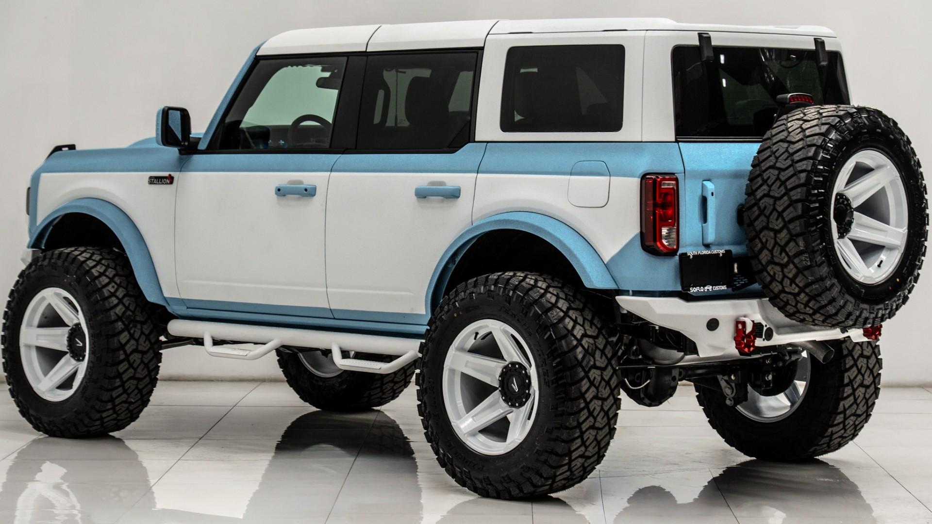 2025 FORD BRONCO in Blue, photo 8 of 56