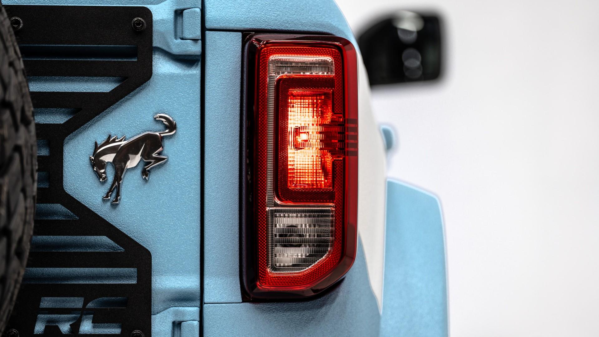 2025 FORD BRONCO in Blue, photo 54 of 57