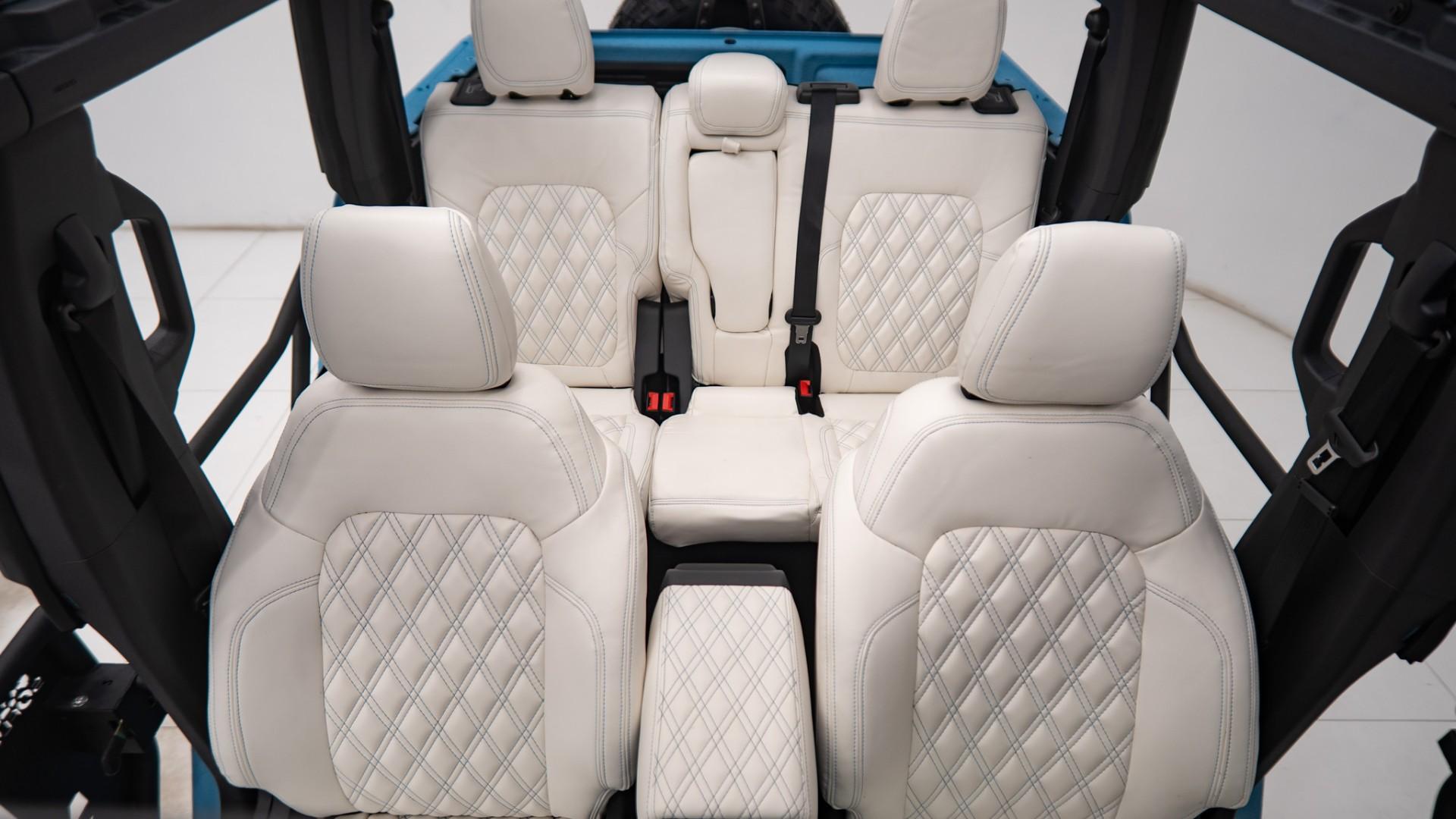 2025 FORD BRONCO in Blue, photo 33 of 47