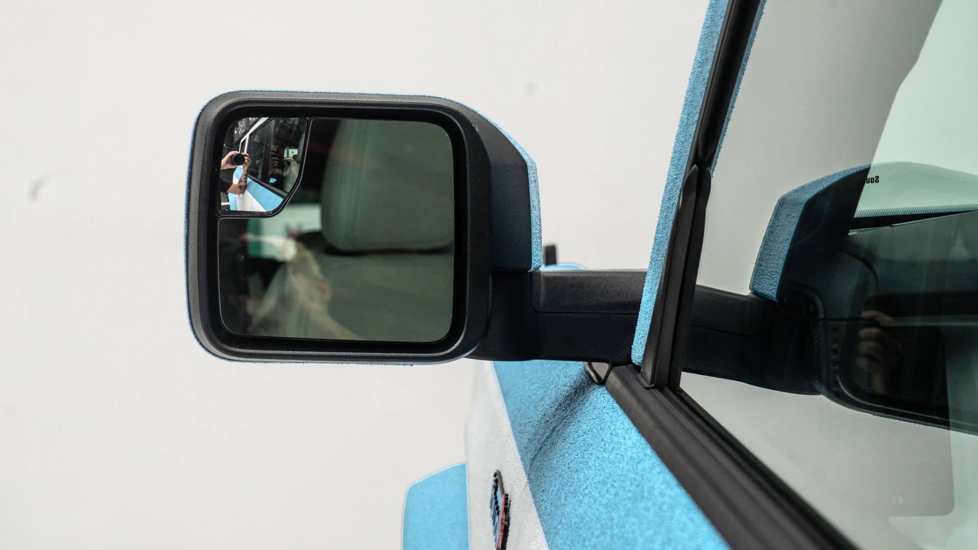 2025 FORD BRONCO in Blue, photo 27 of 47