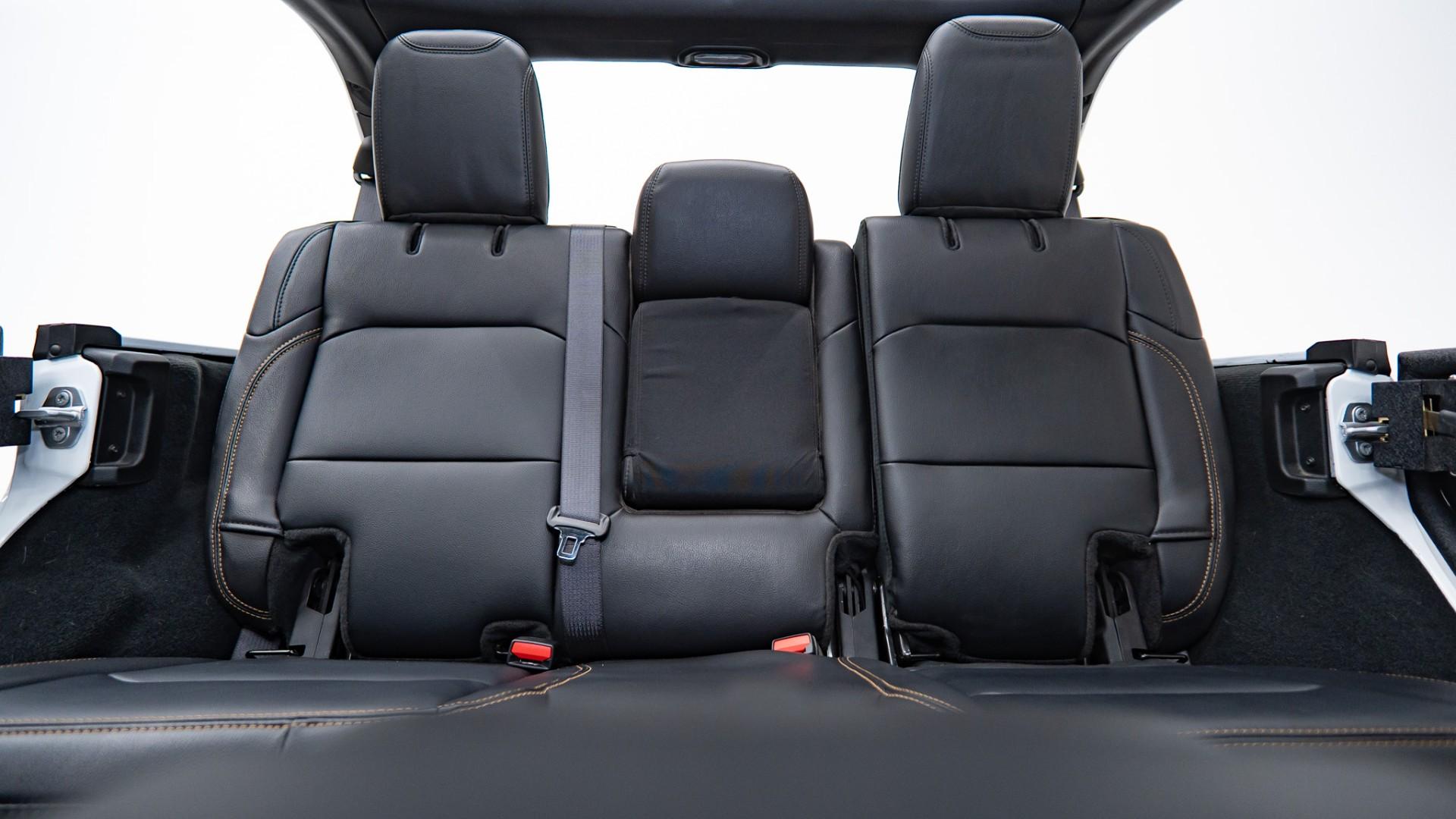 2024 JEEP WRANGLER in White, photo 13 of 50