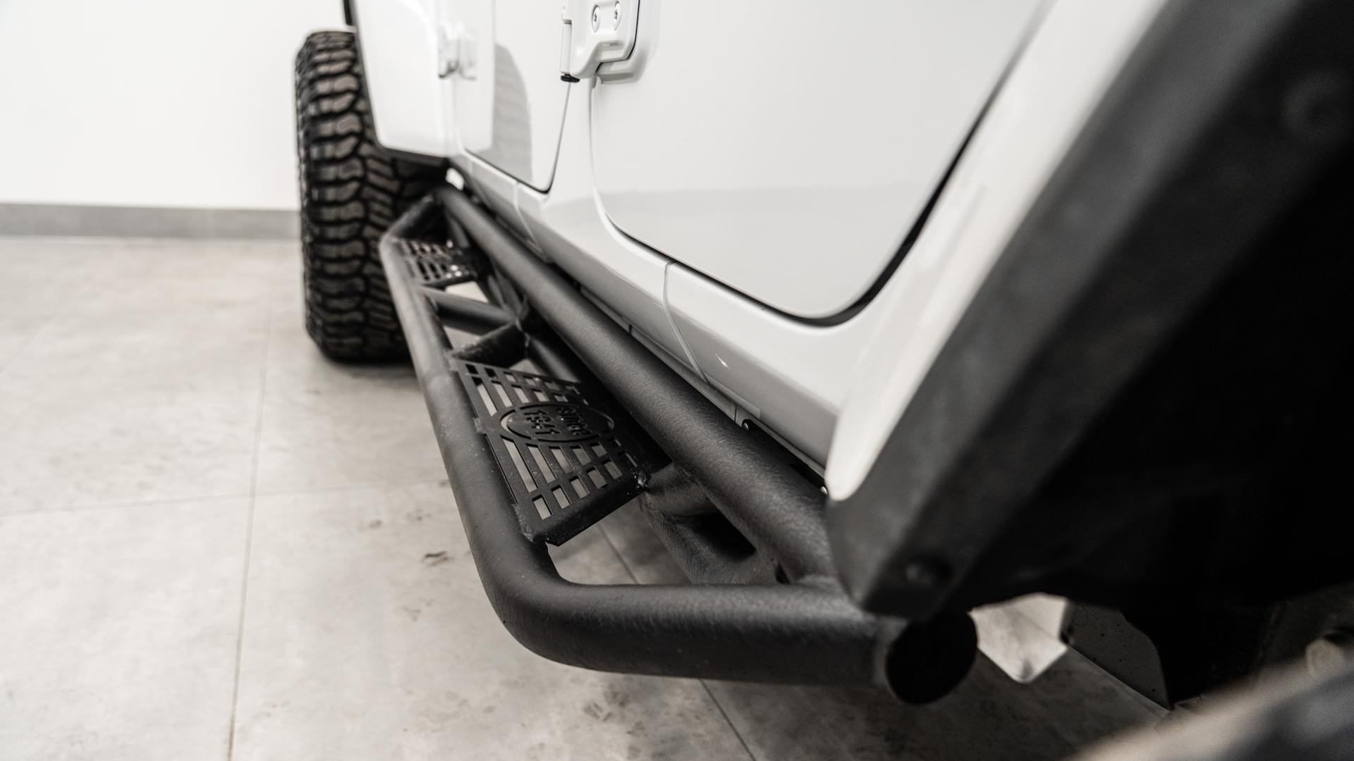 2024 JEEP WRANGLER in White, photo 34 of 50
