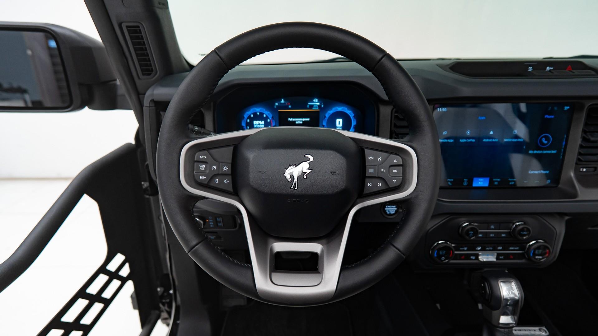 2025 FORD BRONCO in Black, photo 26 of 60