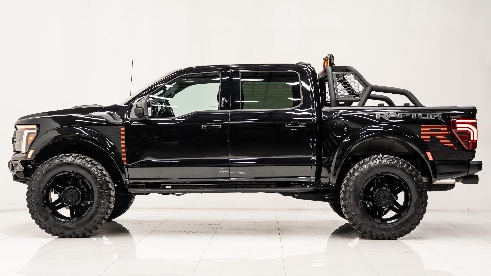 2025 FORD F-150 in Black, photo 5 of 52