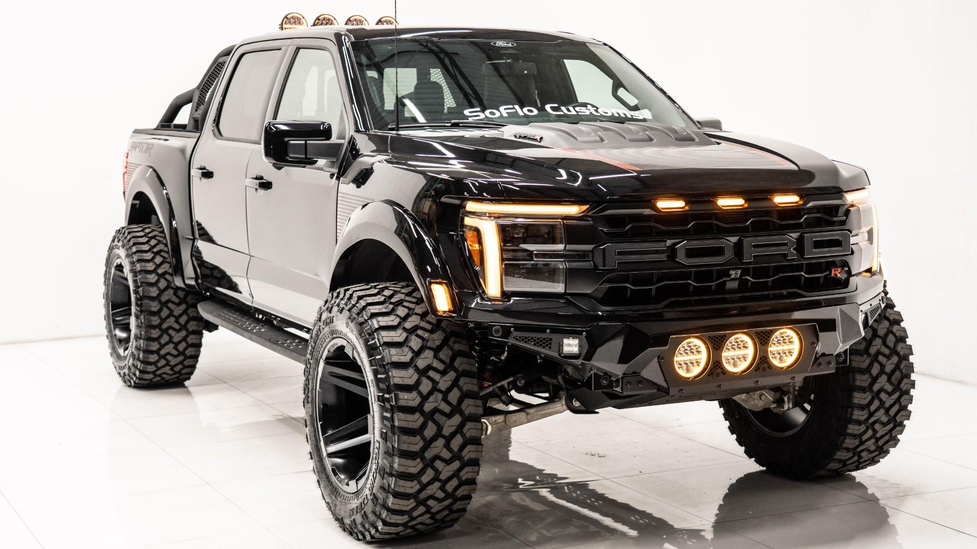 2025 FORD F-150 in Black, photo 10 of 52