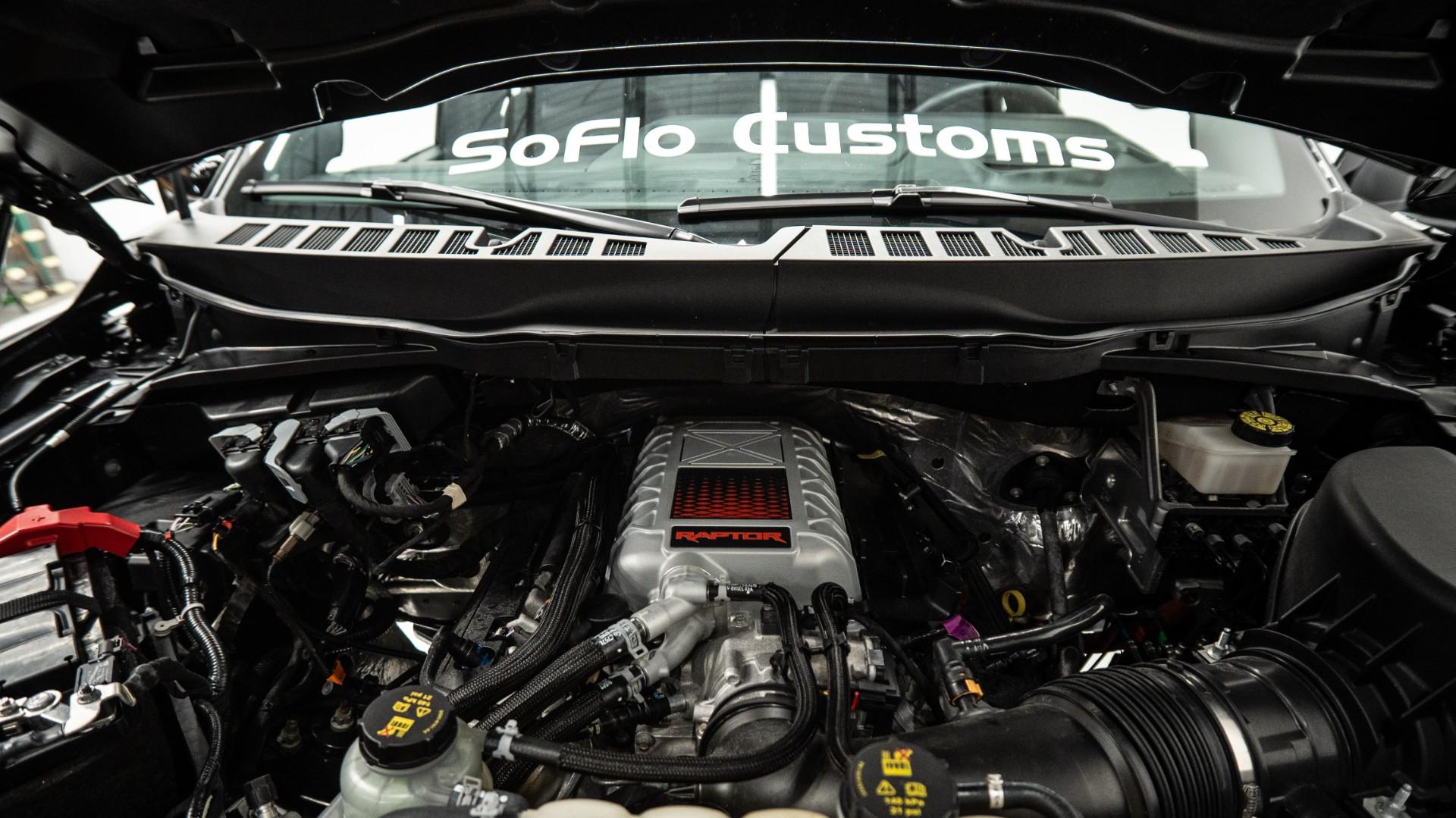 2025 FORD F-150 in Black, photo 23 of 52