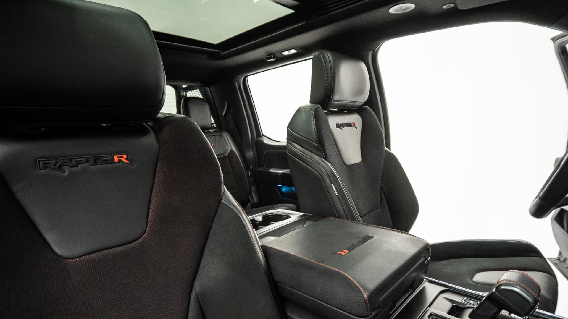 2025 FORD F-150 in Black, photo 42 of 52