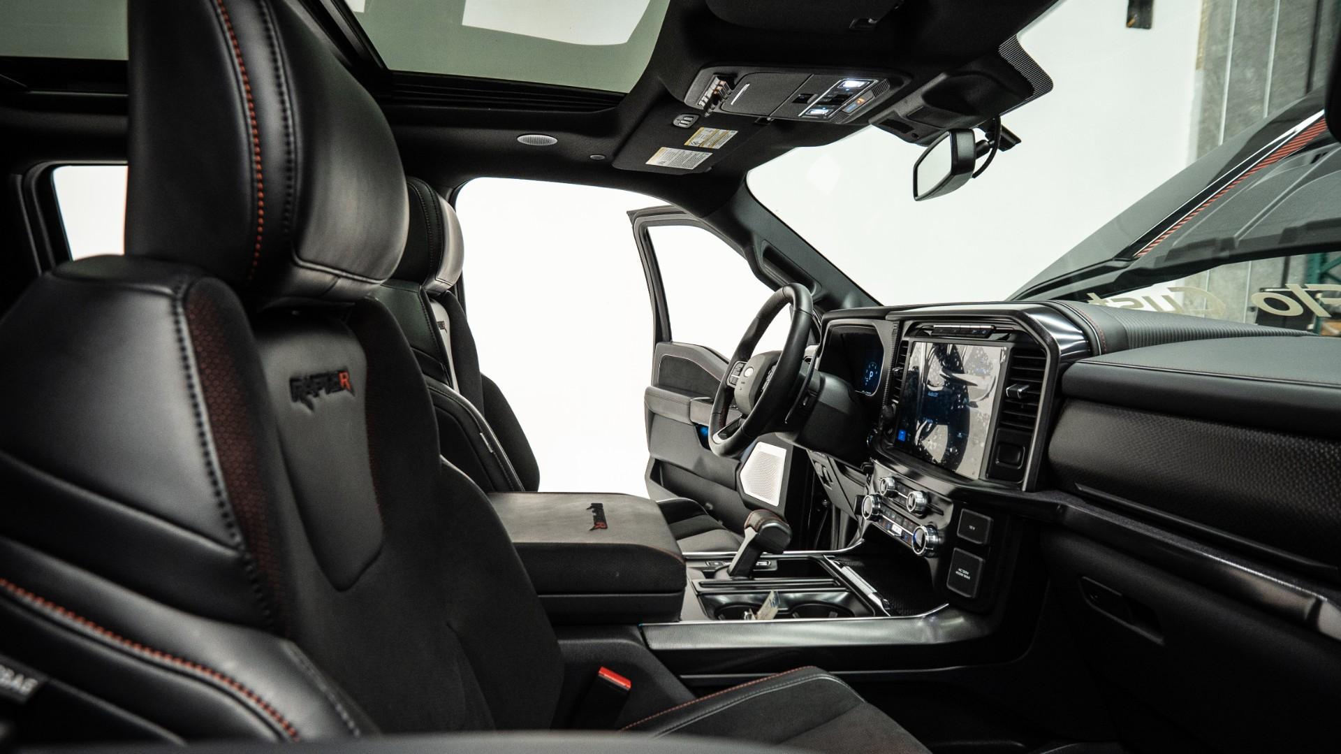 2025 FORD F-150 in Black, photo 45 of 52