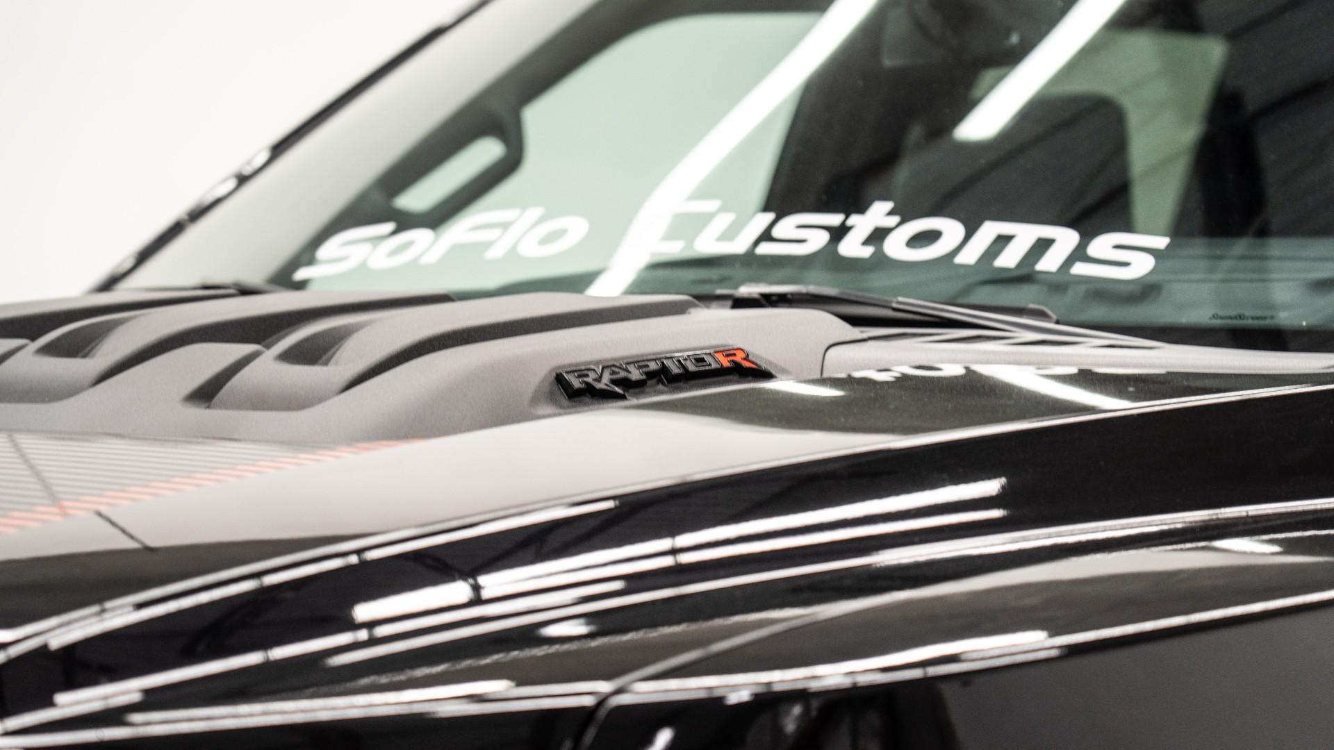 2025 FORD F-150 in Black, photo 20 of 52
