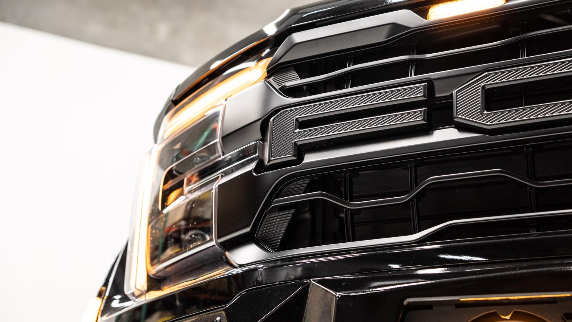 2025 FORD F-150 in Black, photo 26 of 52