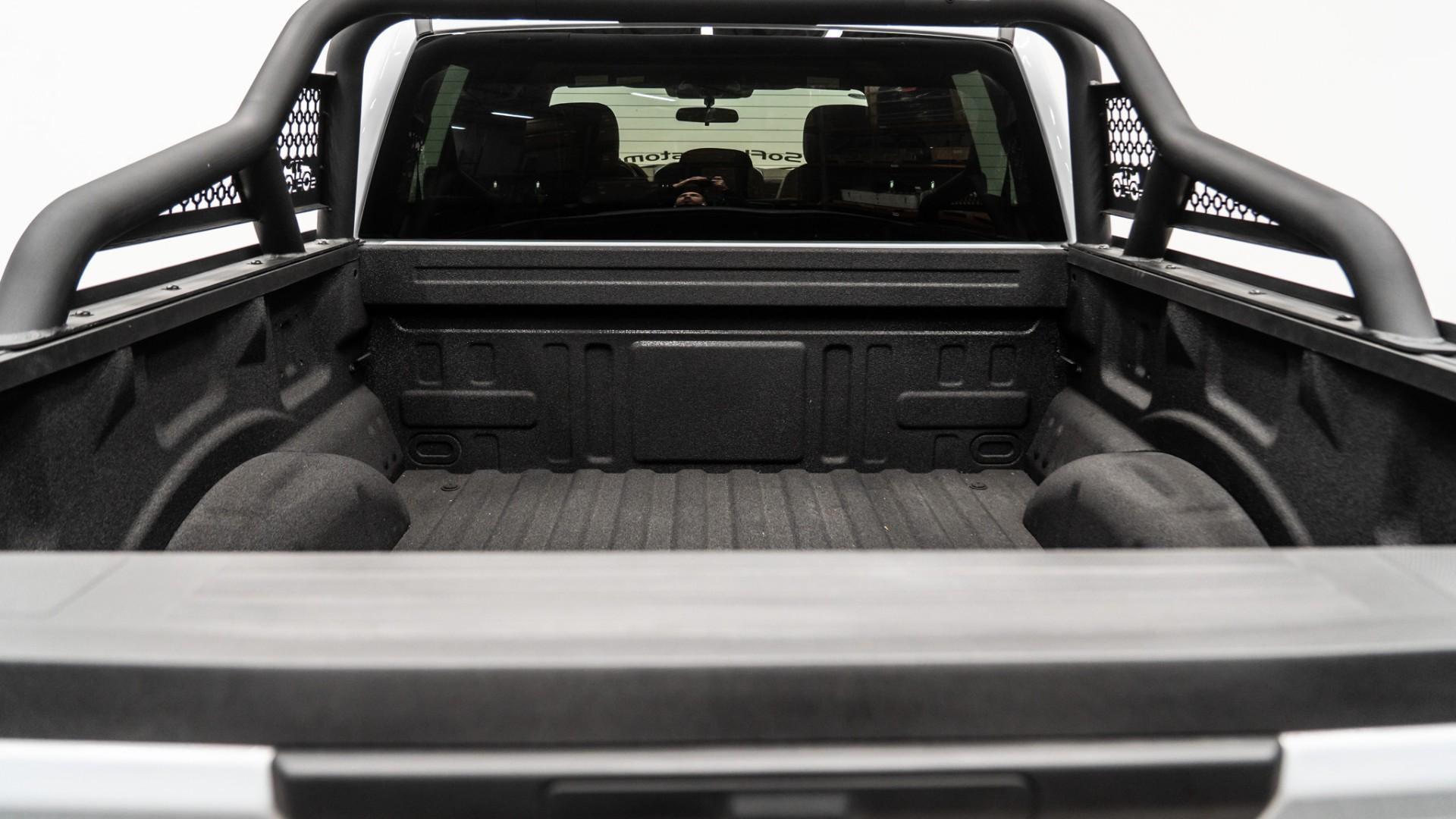 2025 FORD F-150 in White, photo 15 of 41