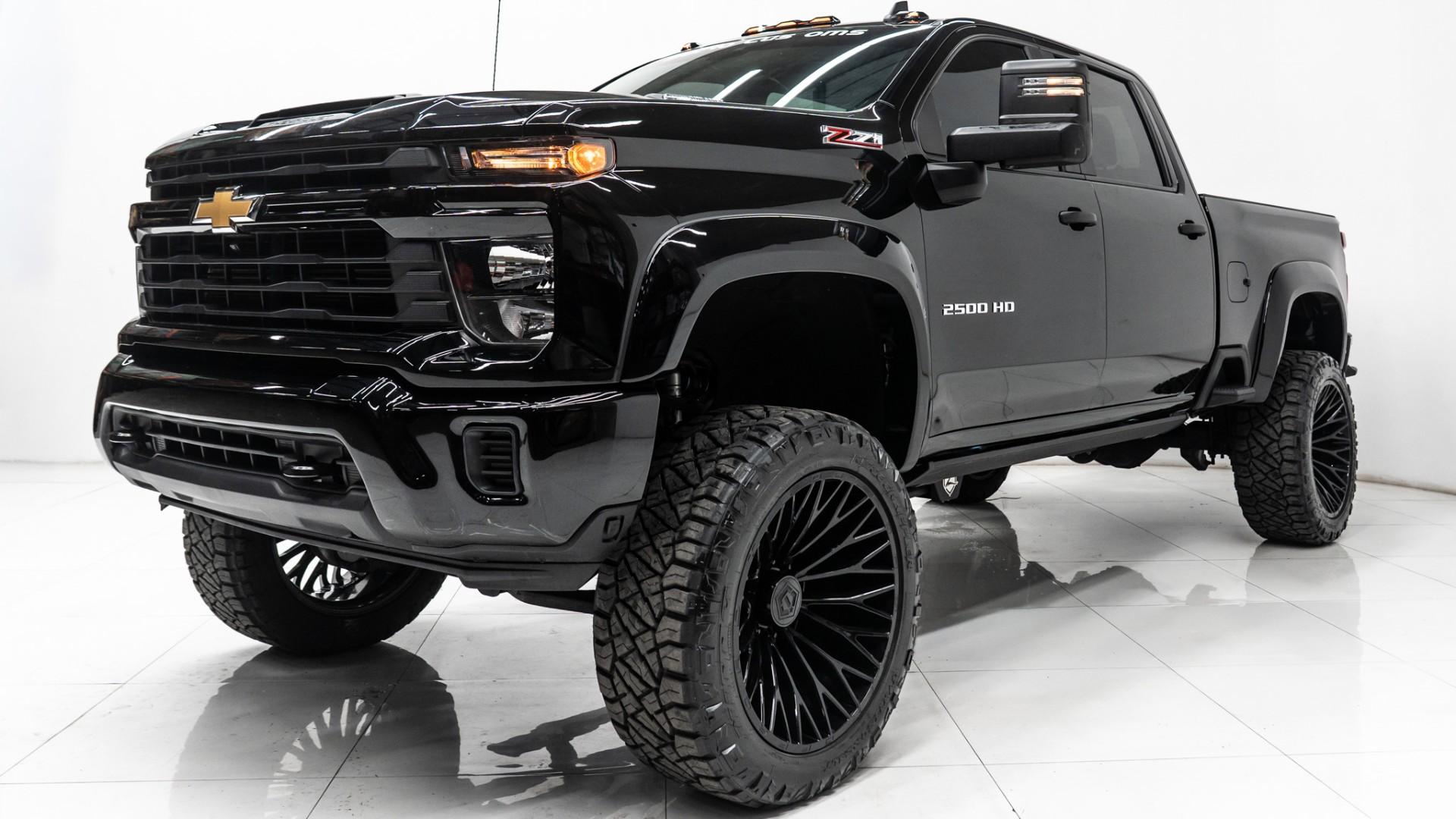 2024 CHEVROLET SILVERADO 2500HD in BLACK, photo 5 of 52