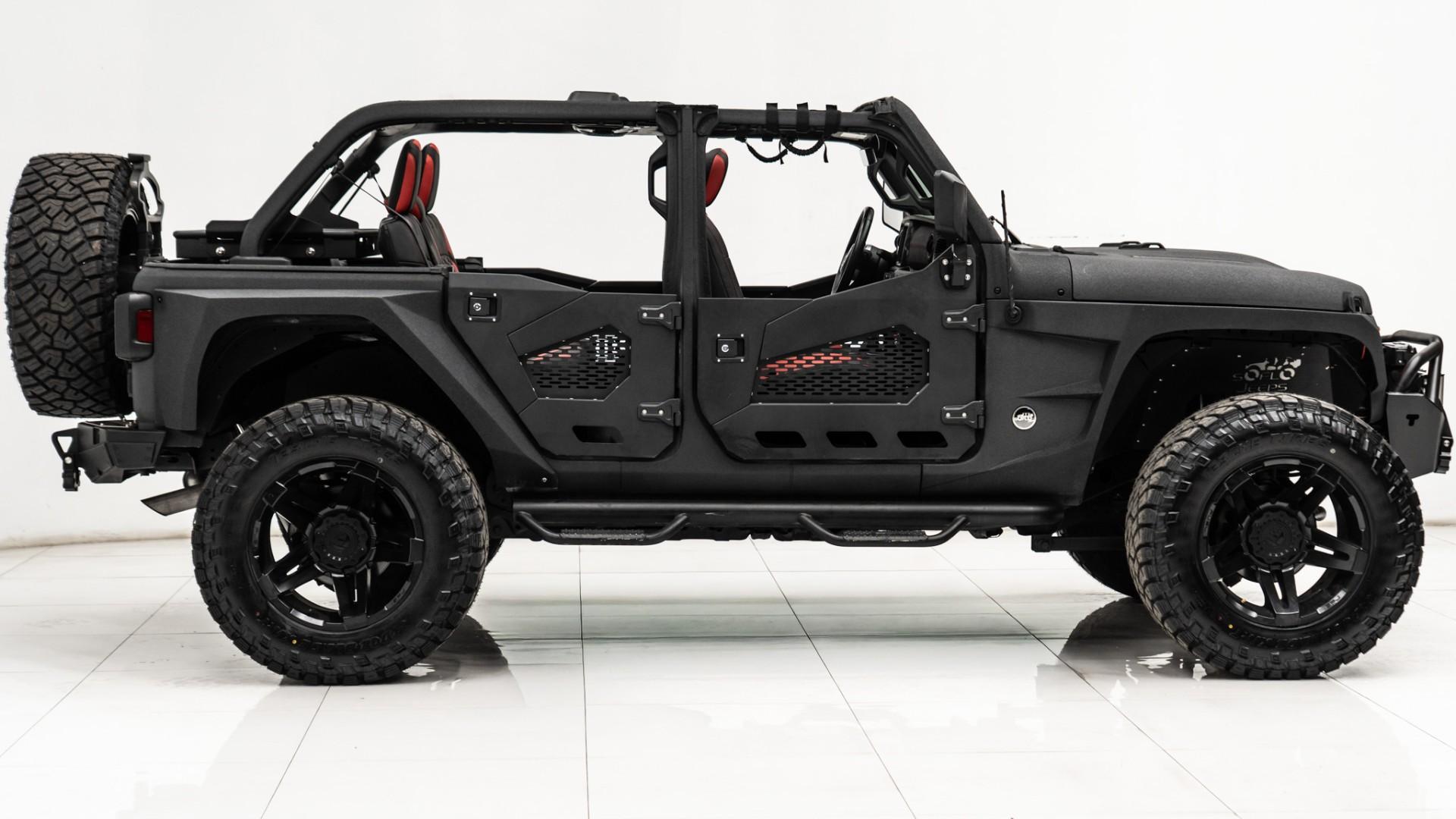 2019 JEEP WRANGLER in Gray, photo 14 of 49