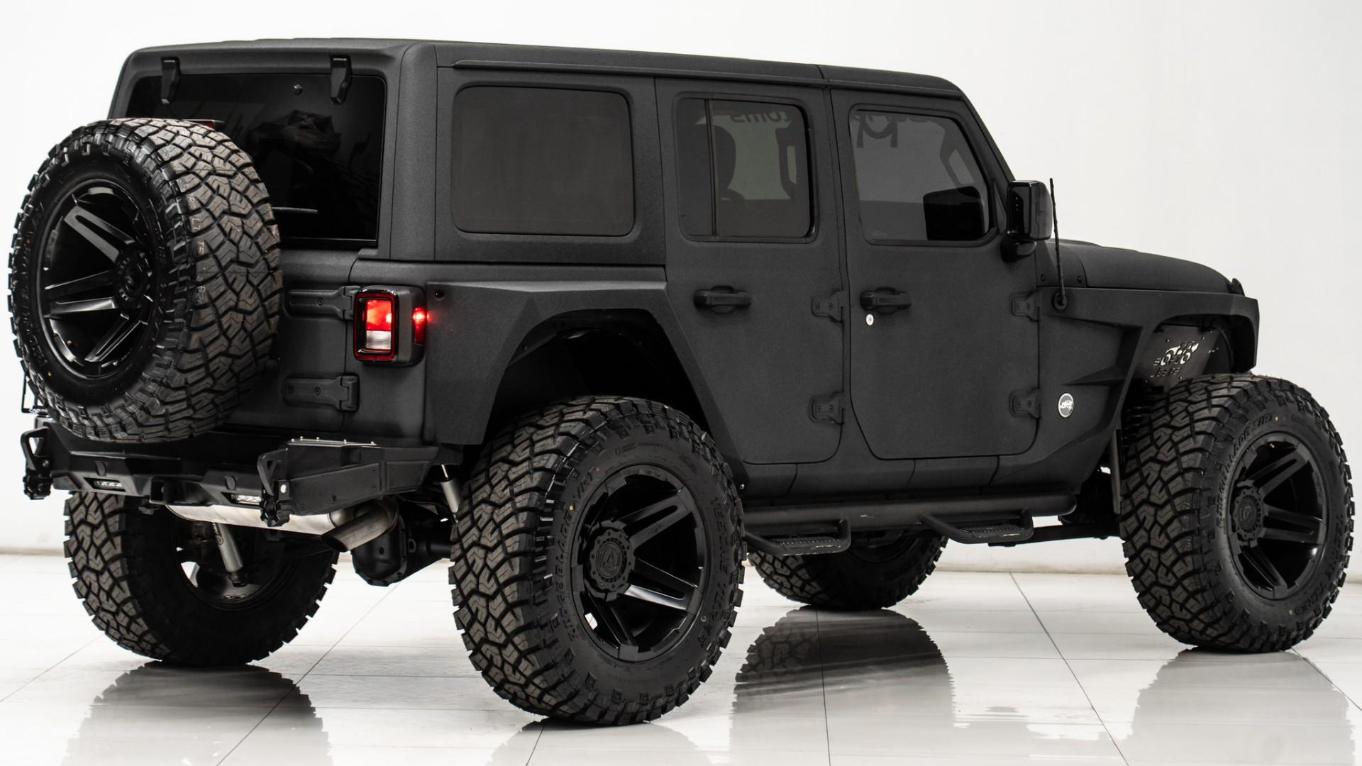 2019 JEEP WRANGLER in Gray, photo 6 of 49