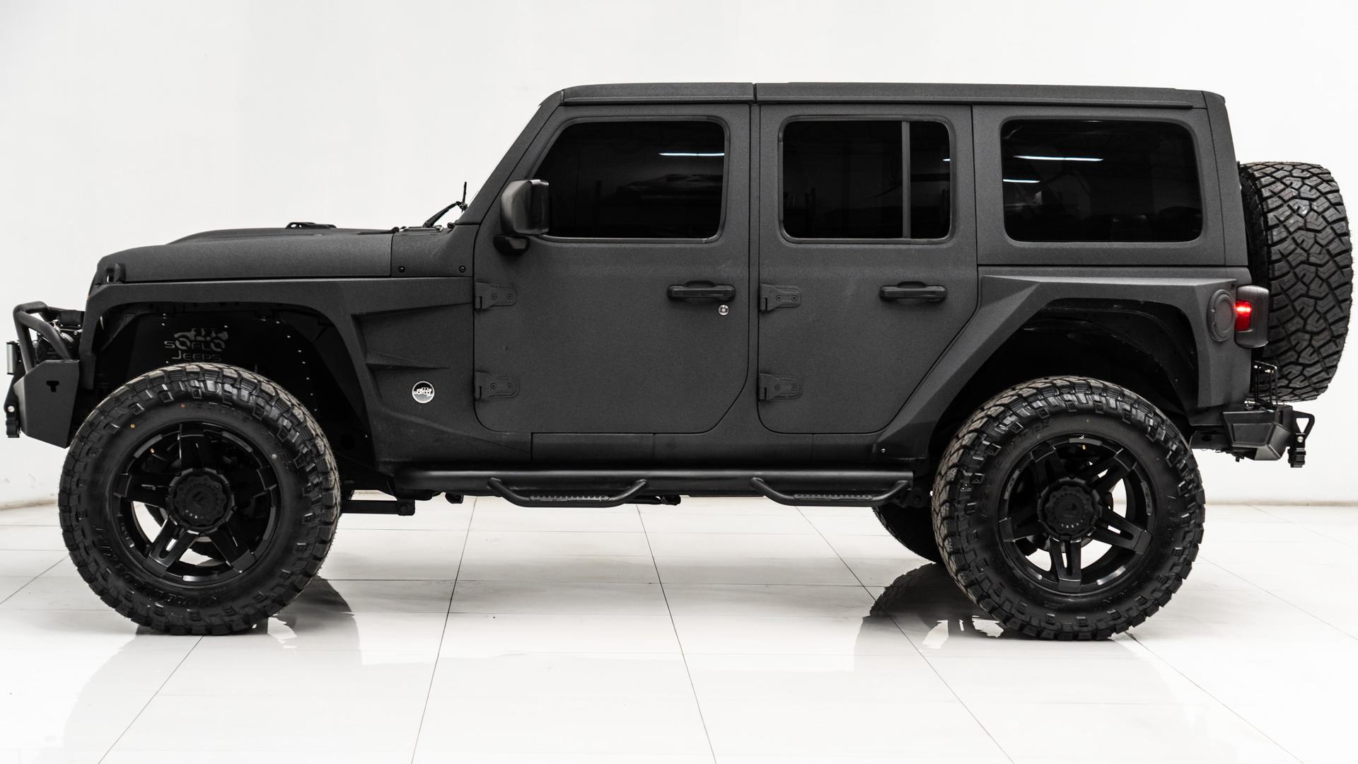 2019 JEEP WRANGLER in Gray, photo 9 of 49