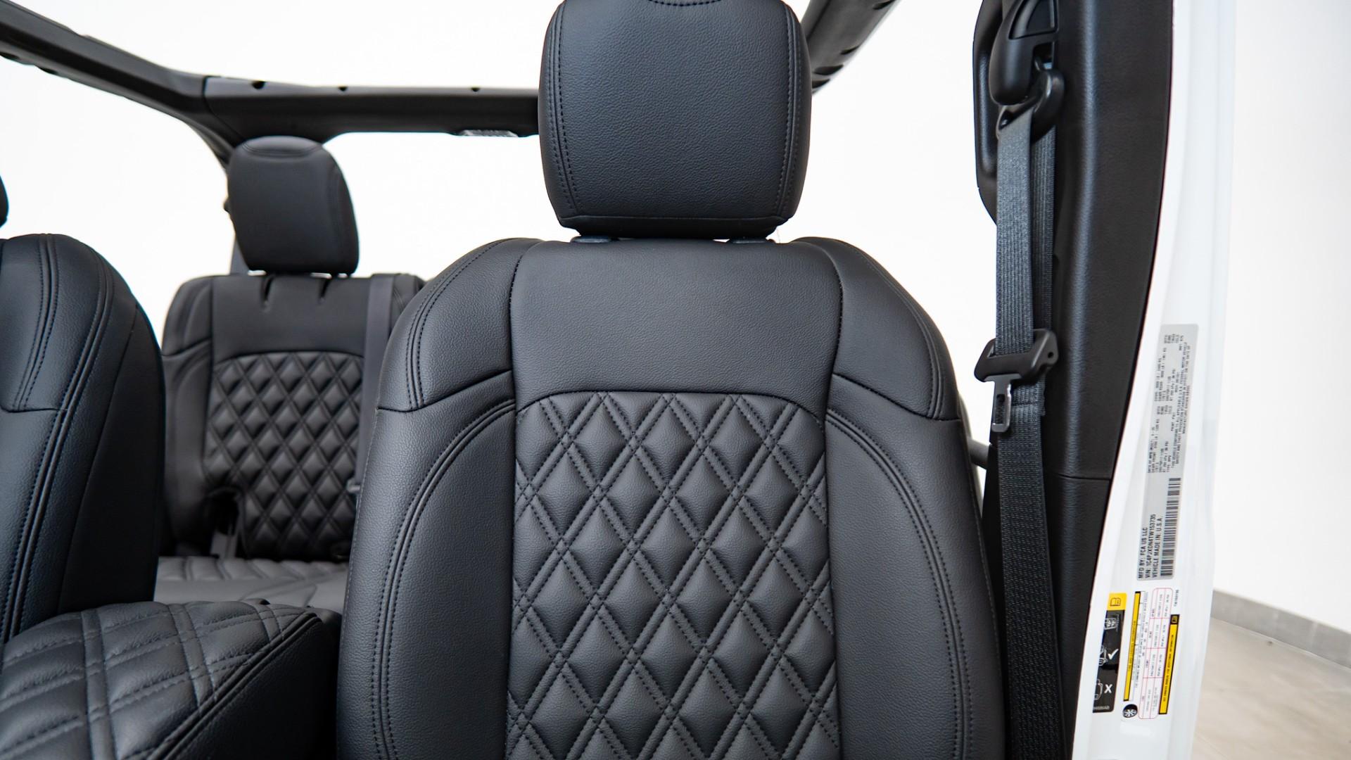 2026 JEEP WRANGLER in White, photo 32 of 49