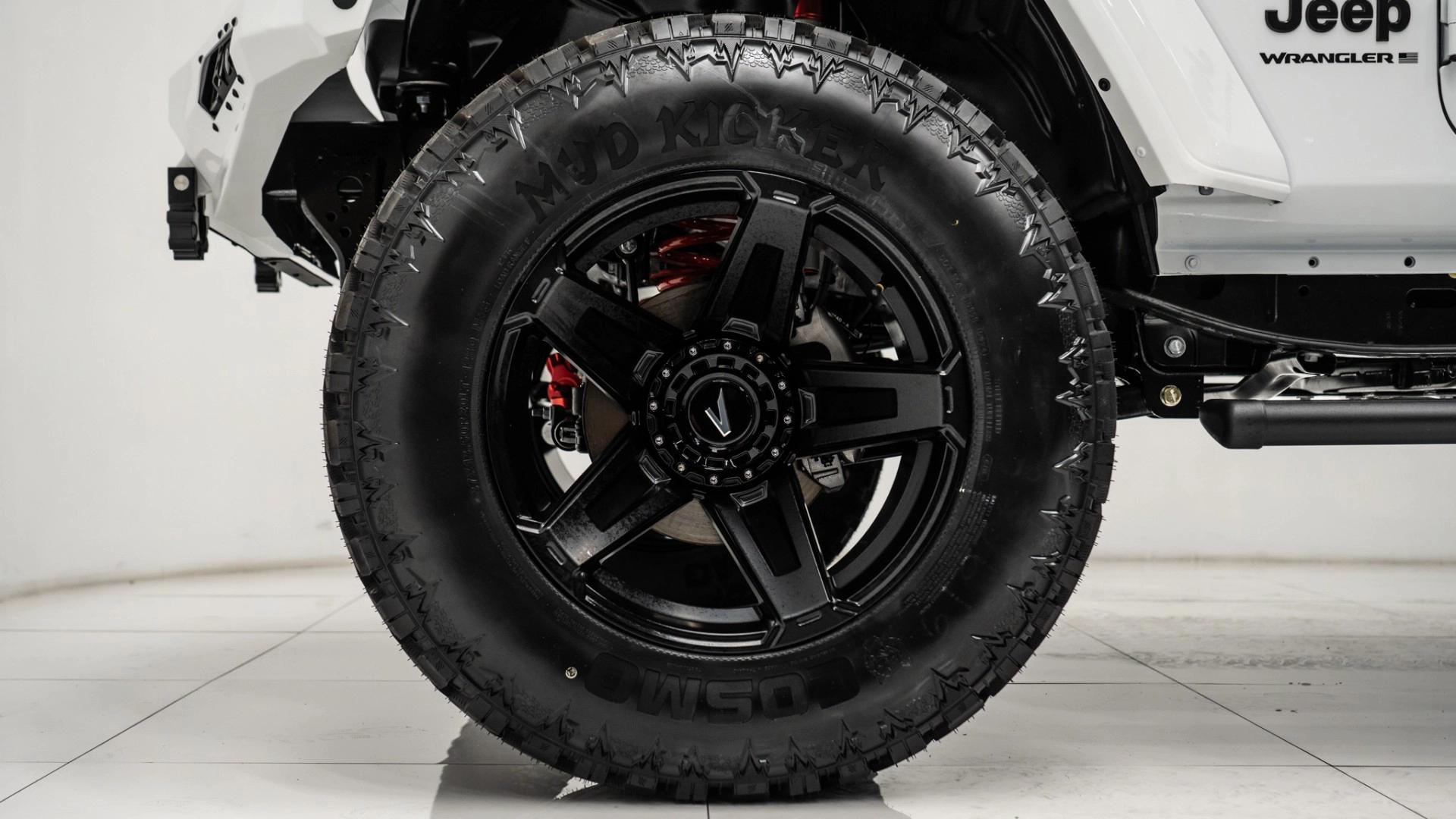 2026 JEEP WRANGLER in White, photo 14 of 37