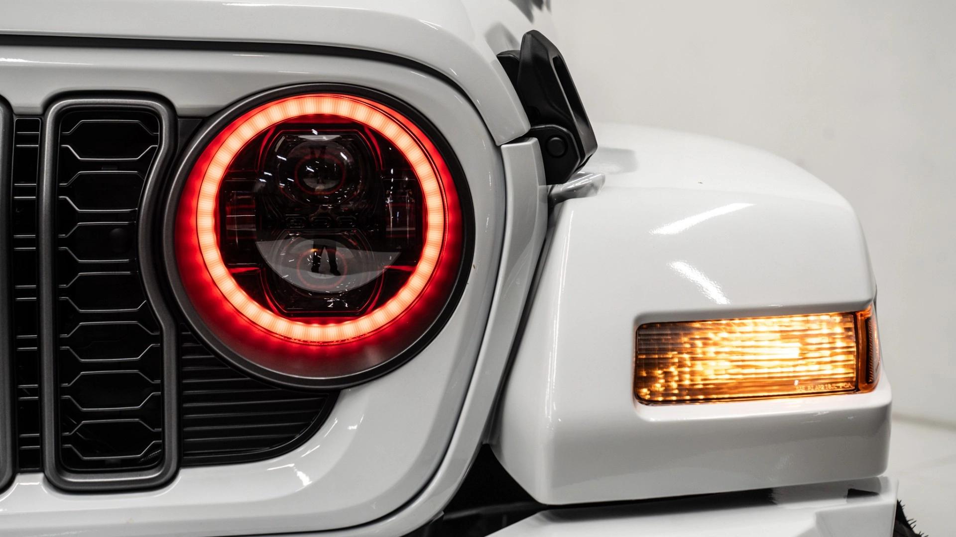 2026 JEEP WRANGLER in White, photo 12 of 37