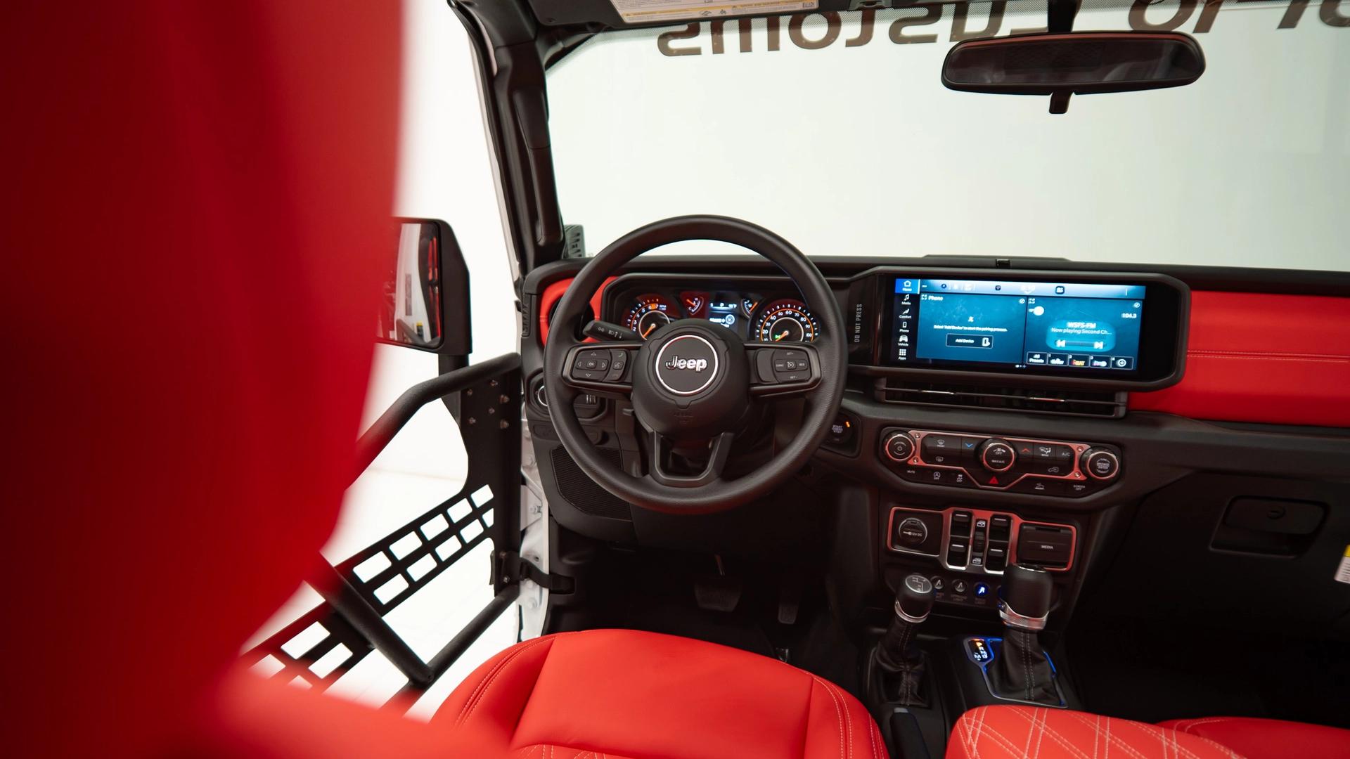 2026 JEEP WRANGLER in White, photo 25 of 37