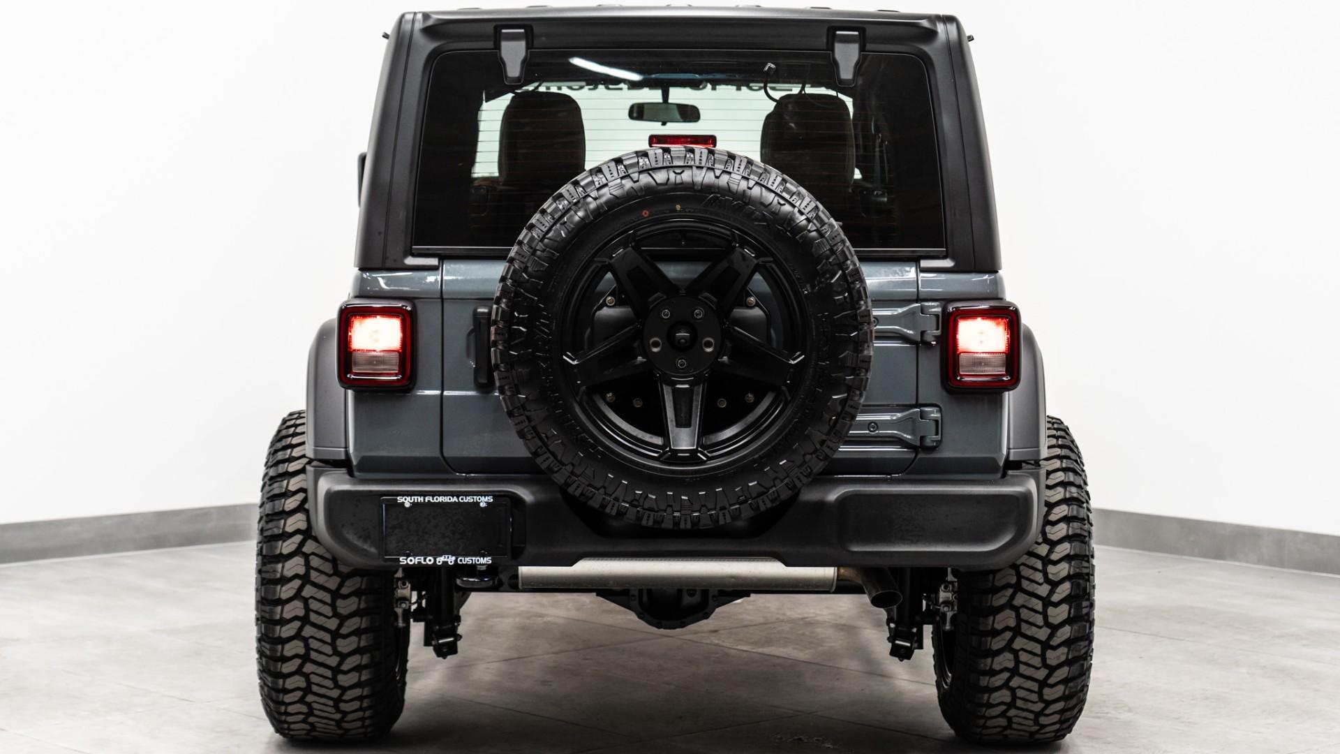 2026 JEEP WRANGLER in ANVIL CLEARCOAT, photo 8 of 49