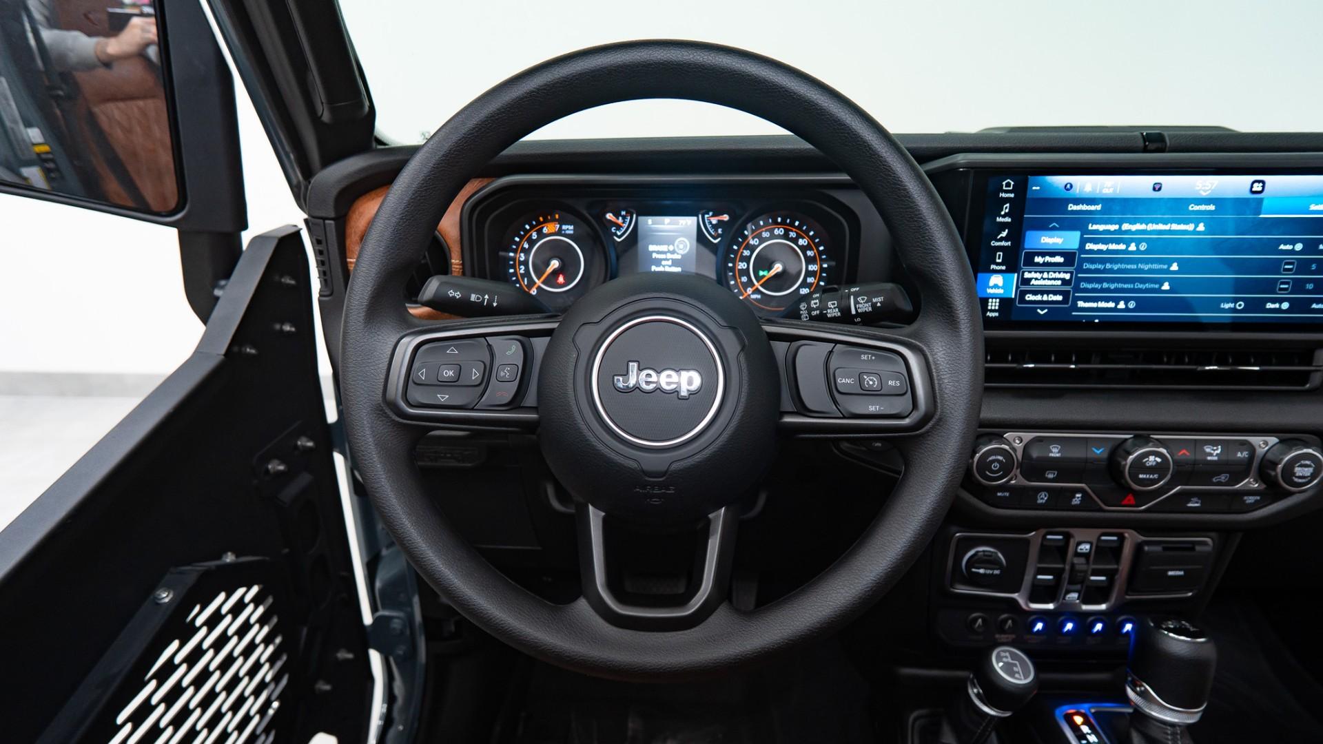2026 JEEP WRANGLER in ANVIL CLEARCOAT, photo 41 of 49