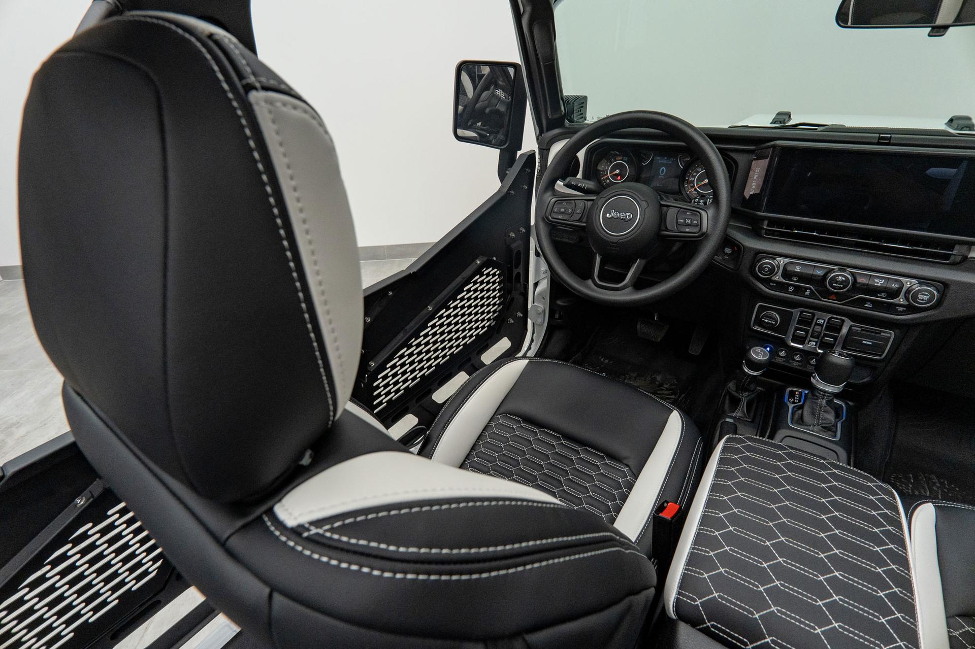 2026 JEEP WRANGLER in White, photo 13 of 60