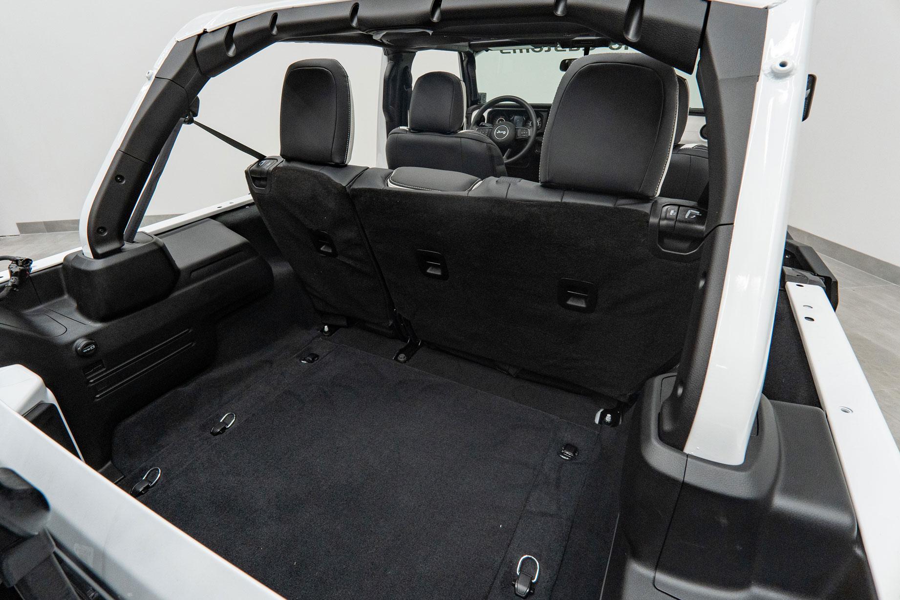 2026 JEEP WRANGLER in White, photo 19 of 60