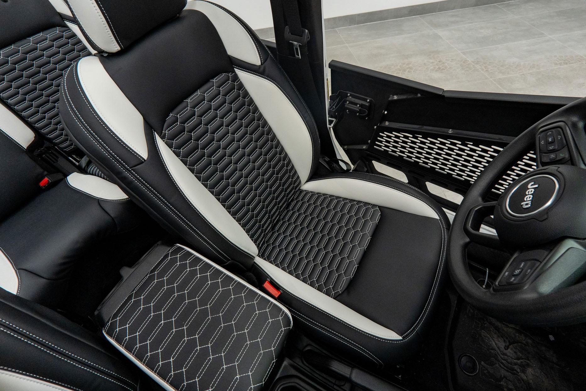 2026 JEEP WRANGLER in White, photo 23 of 60
