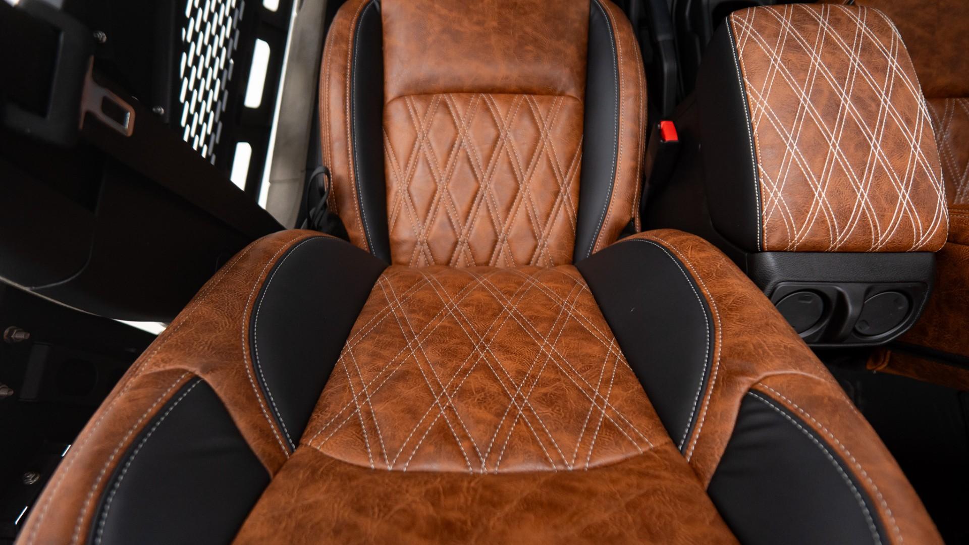 2026 JEEP WRANGLER in Tan, photo 24 of 57