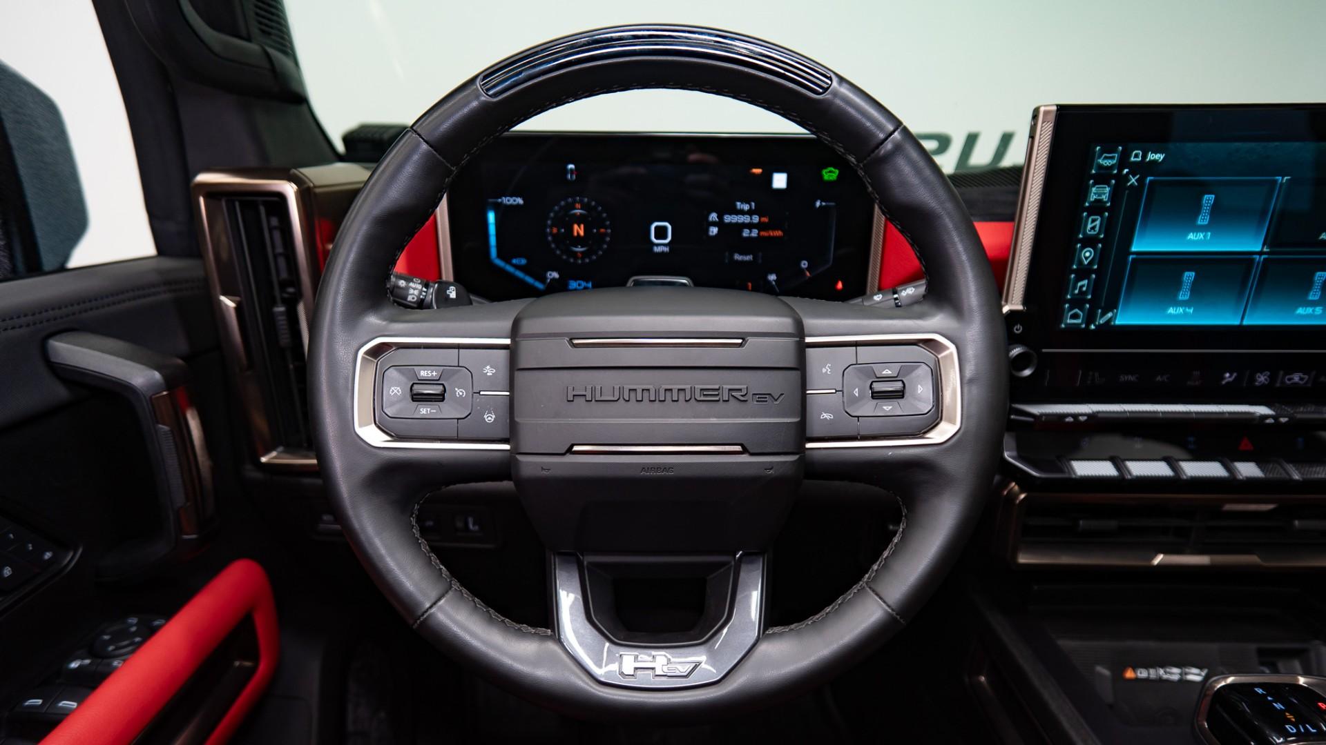 2022 GMC HUMMER EV in Gray, photo 27 of 60