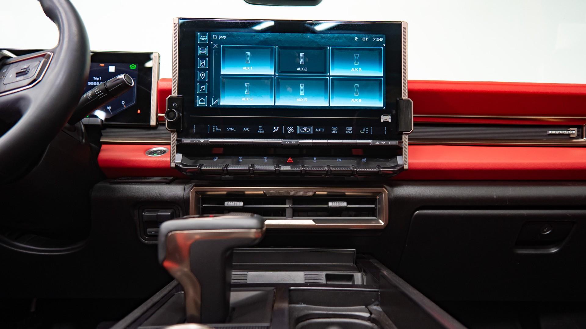 2022 GMC HUMMER EV in Gray, photo 28 of 60