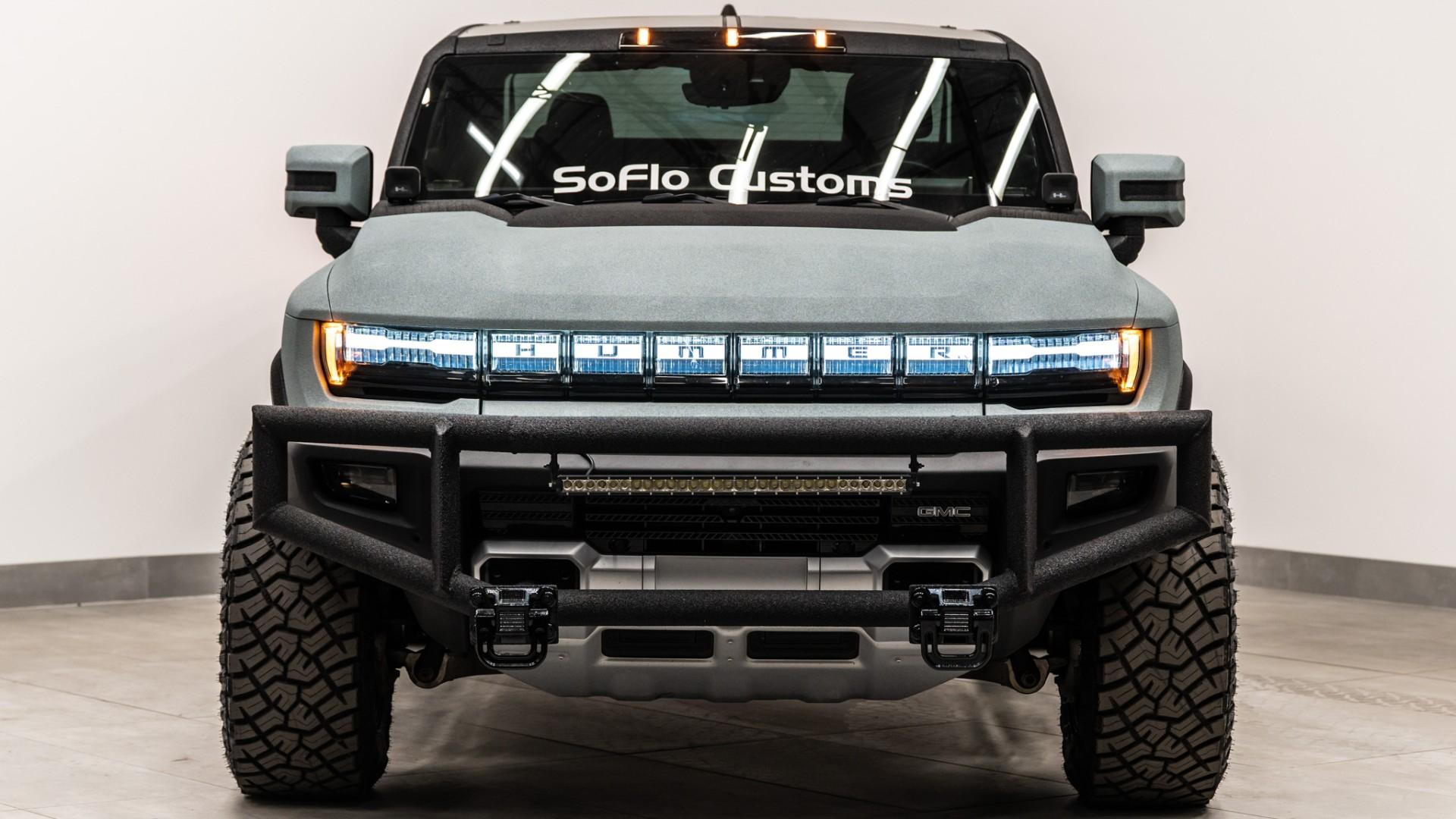 2022 GMC HUMMER EV in Gray, photo 4 of 60