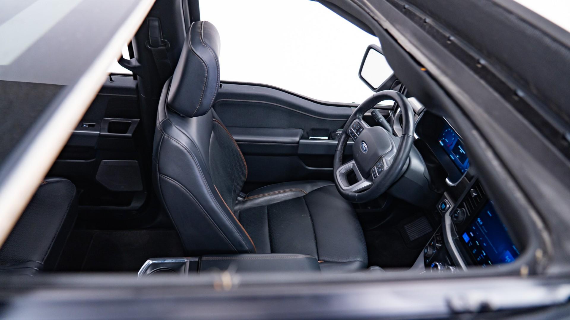 2024 FORD F-150 LARIAT in Black, photo 23 of 44